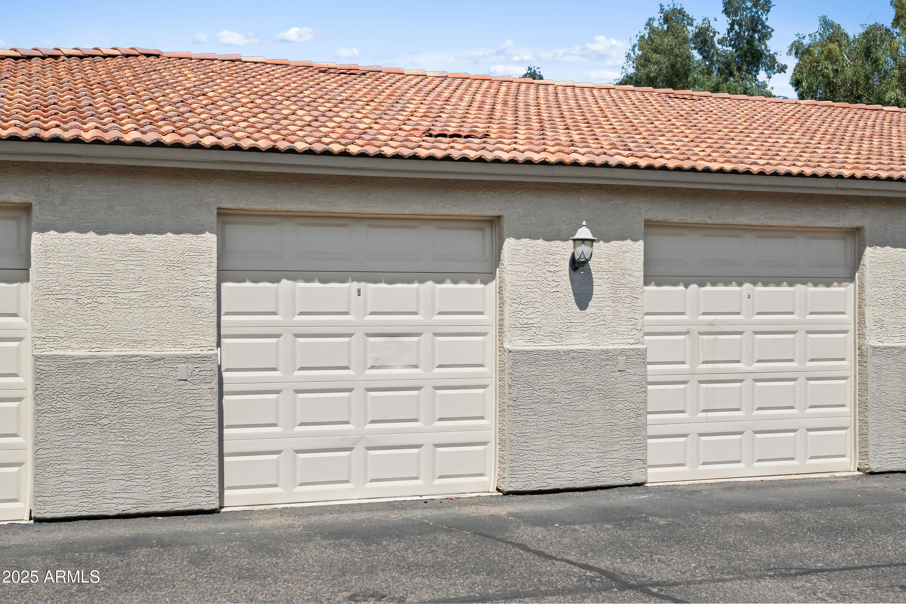 2155 N GRACE Boulevard 213