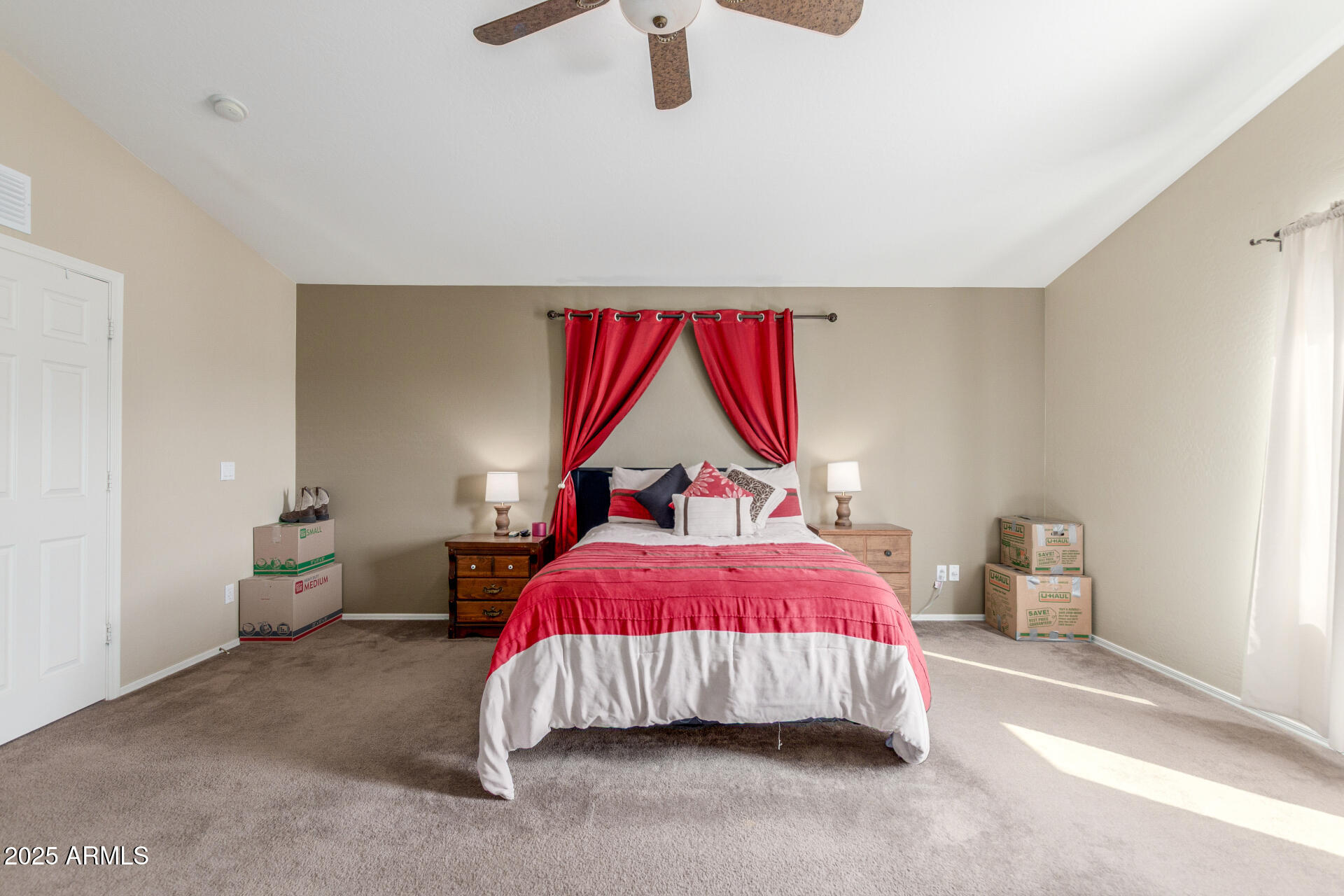 3311 W SANTA CRUZ Avenue