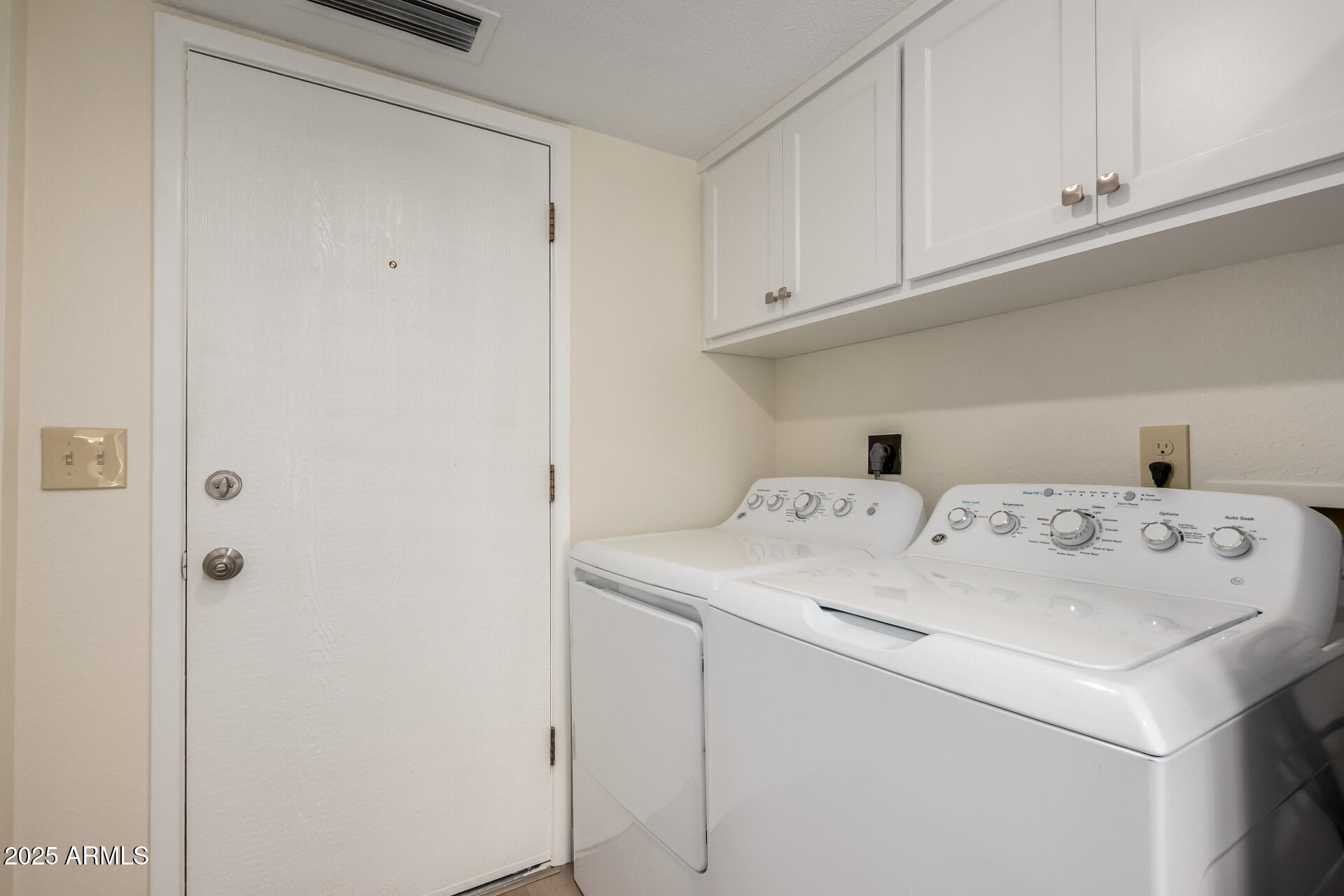 8635 S 48TH Street 3