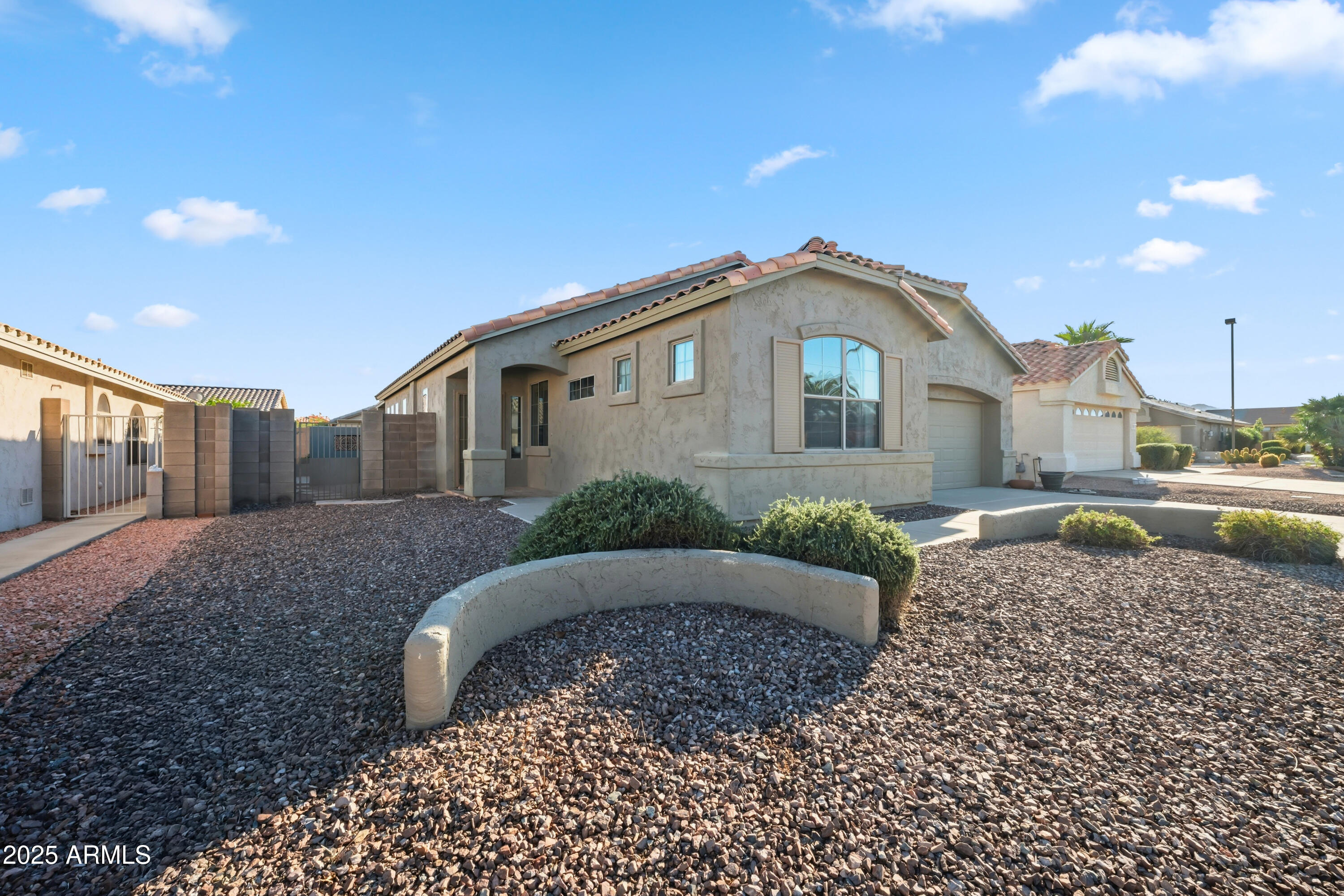 18089 W WEATHERBY Drive
