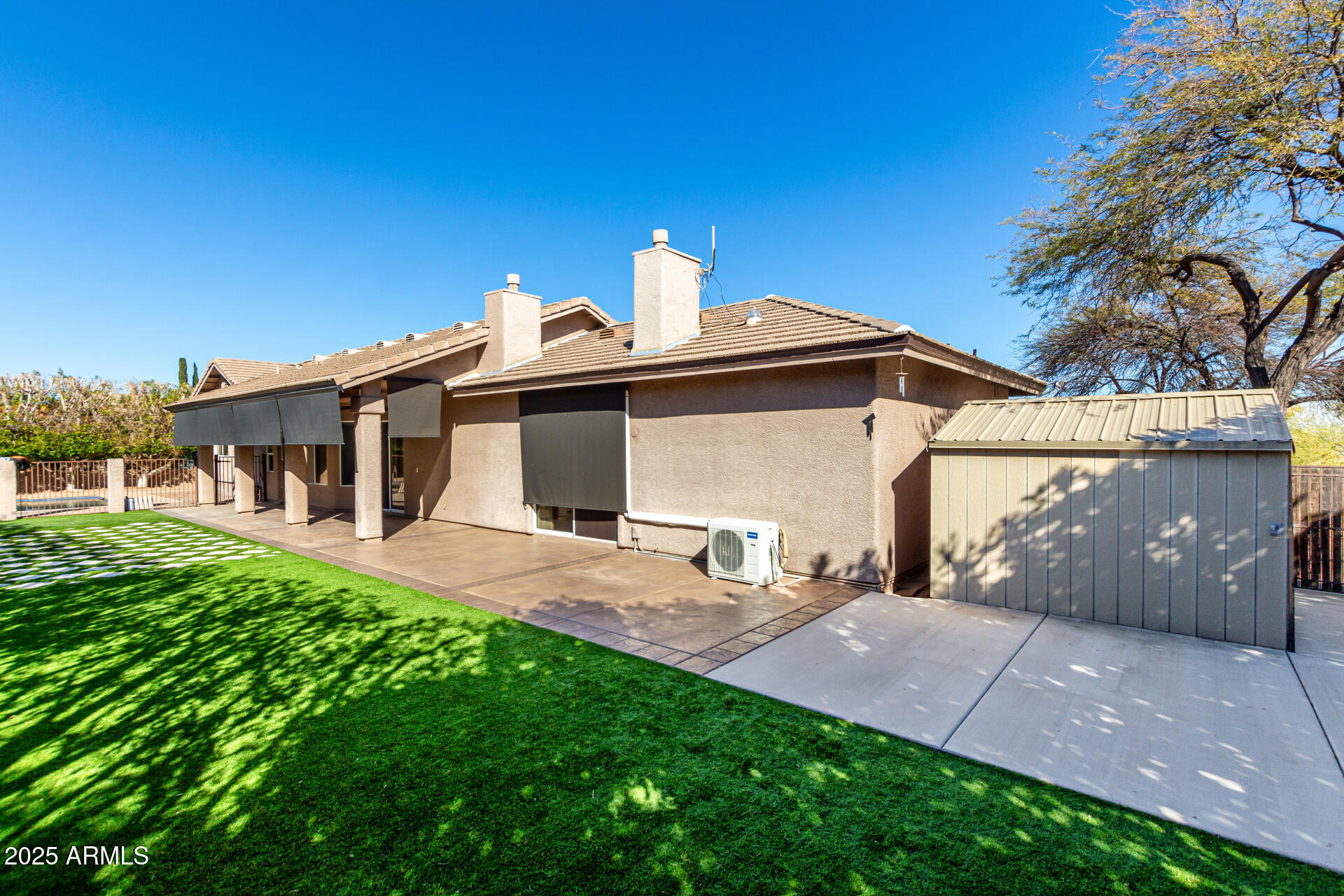 11818 N WINCHESTER Drive