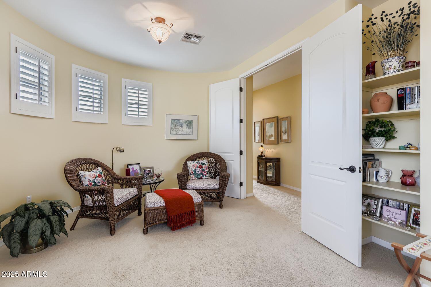 1750 E OCOTILLO Road 10
