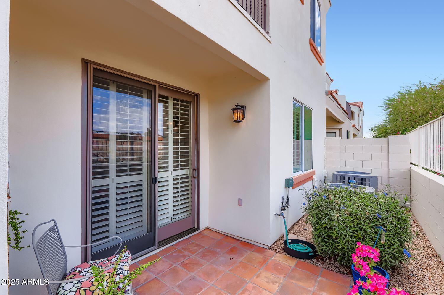 1750 E OCOTILLO Road 10