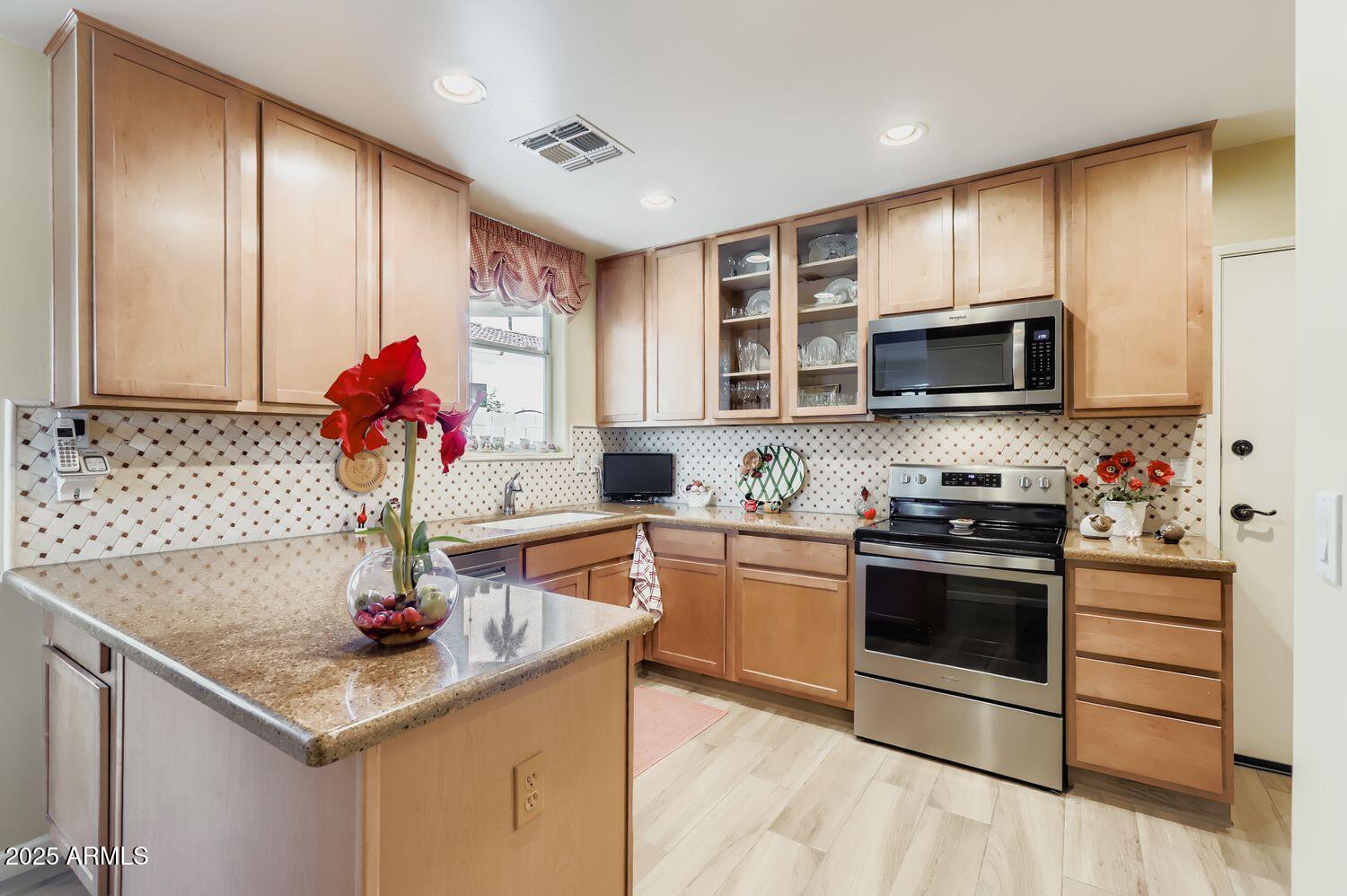 1750 E OCOTILLO Road 10