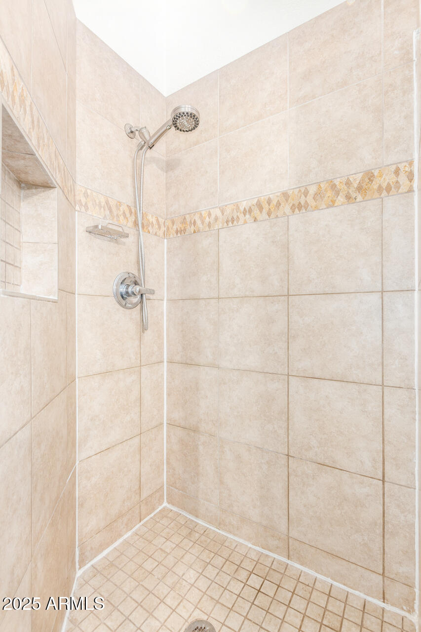 5901 E Aire Libre Lane