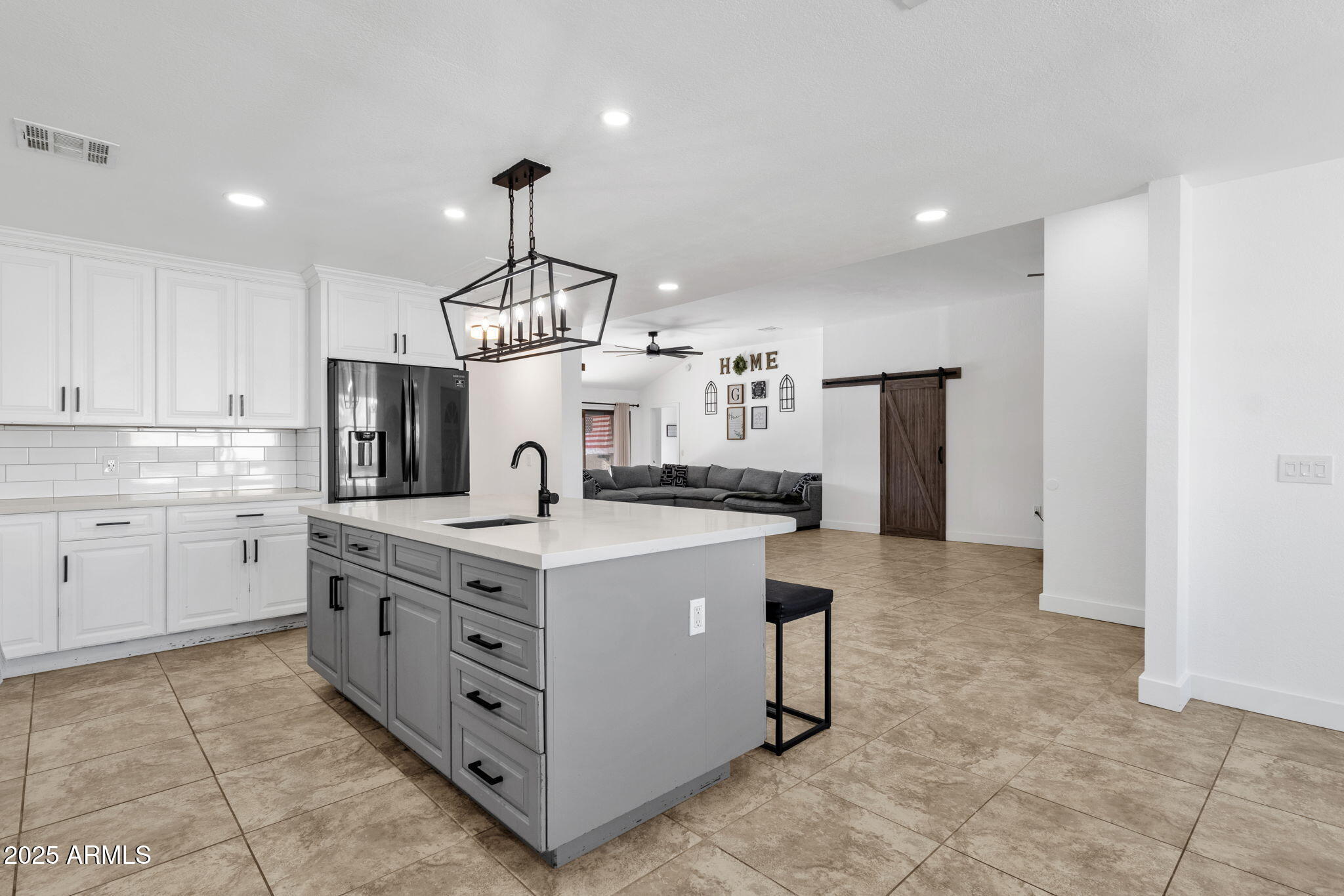 1337 E MINERAL Road