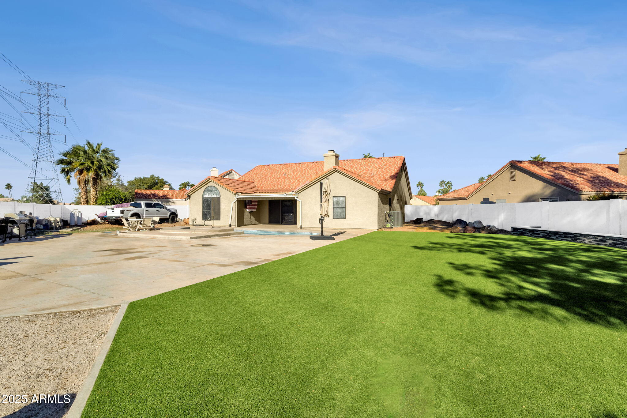 1337 E MINERAL Road