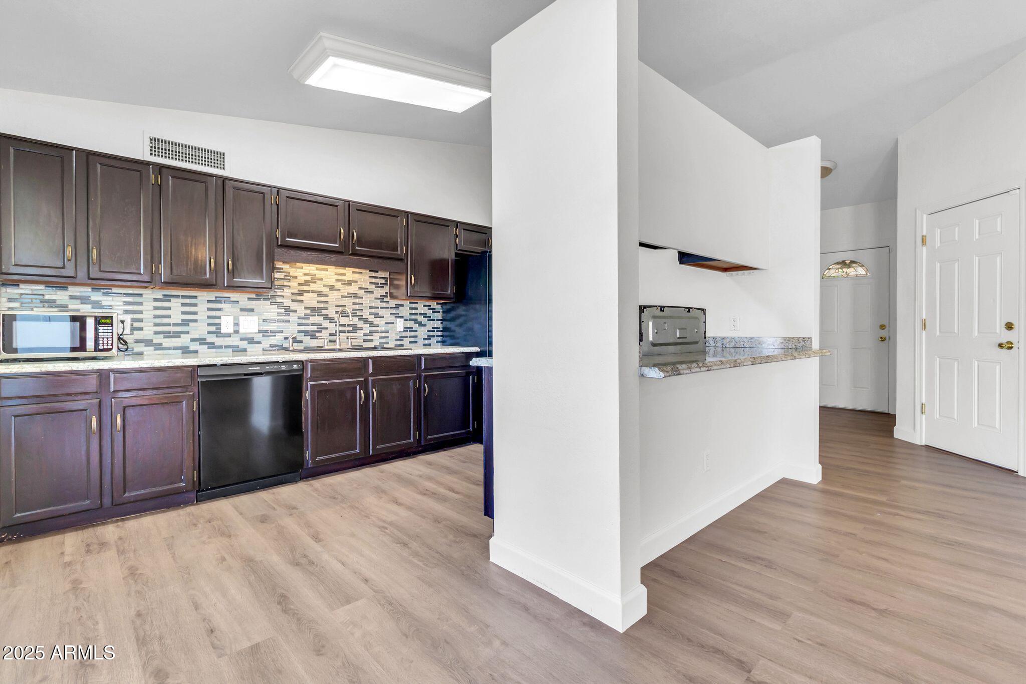 812 W Rosal Place