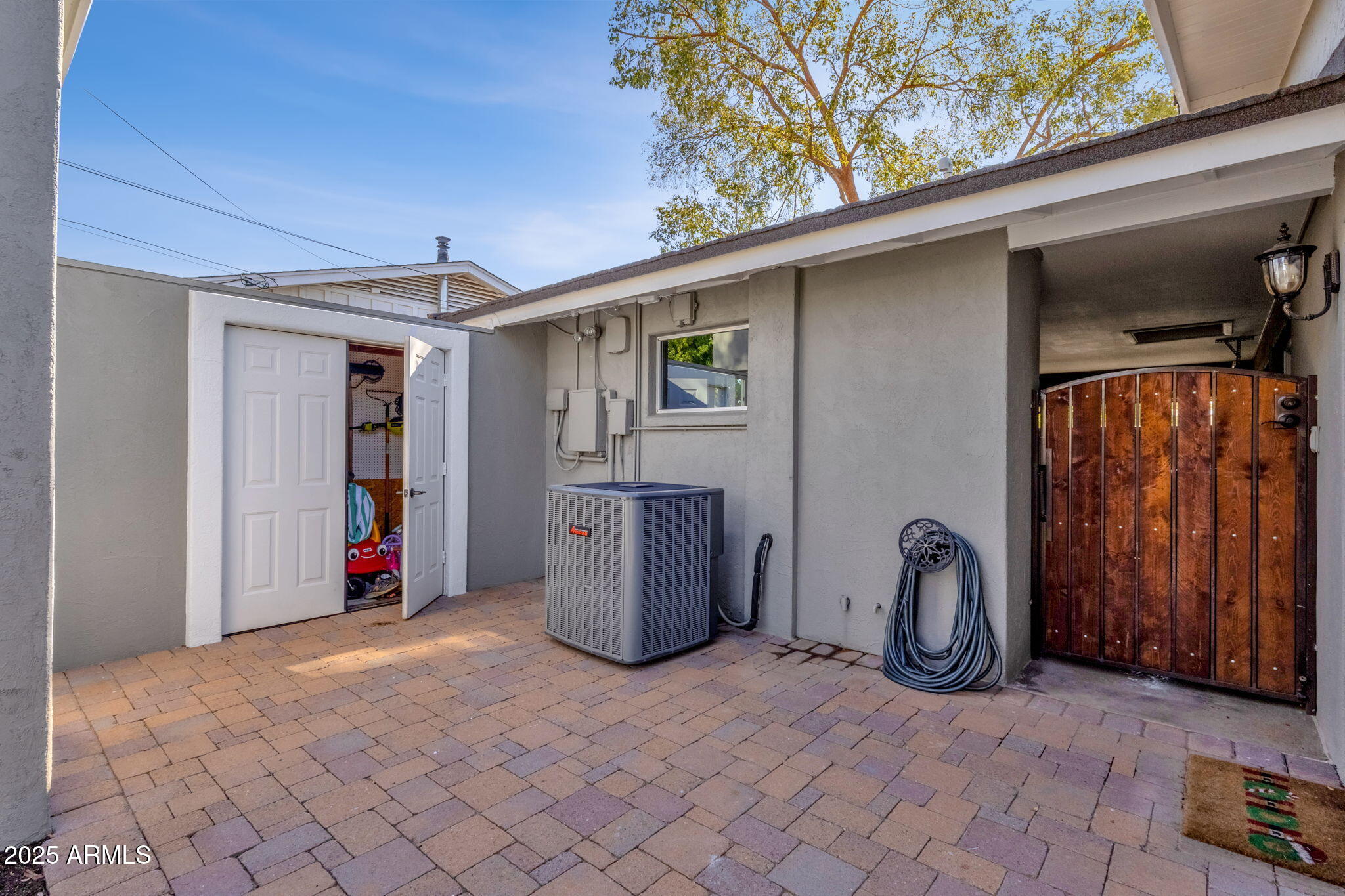 2108 E SAN JUAN Avenue