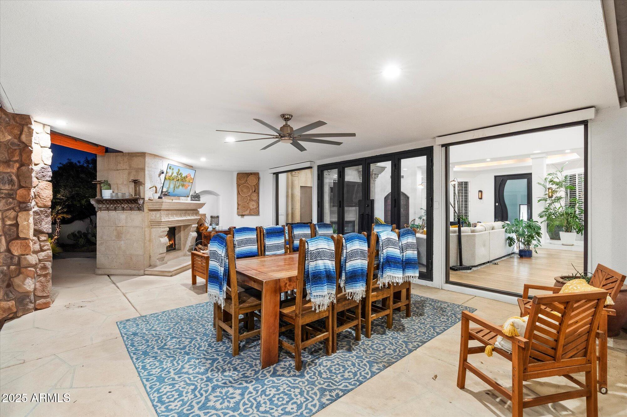 9643 E CASITAS DEL RIO Drive