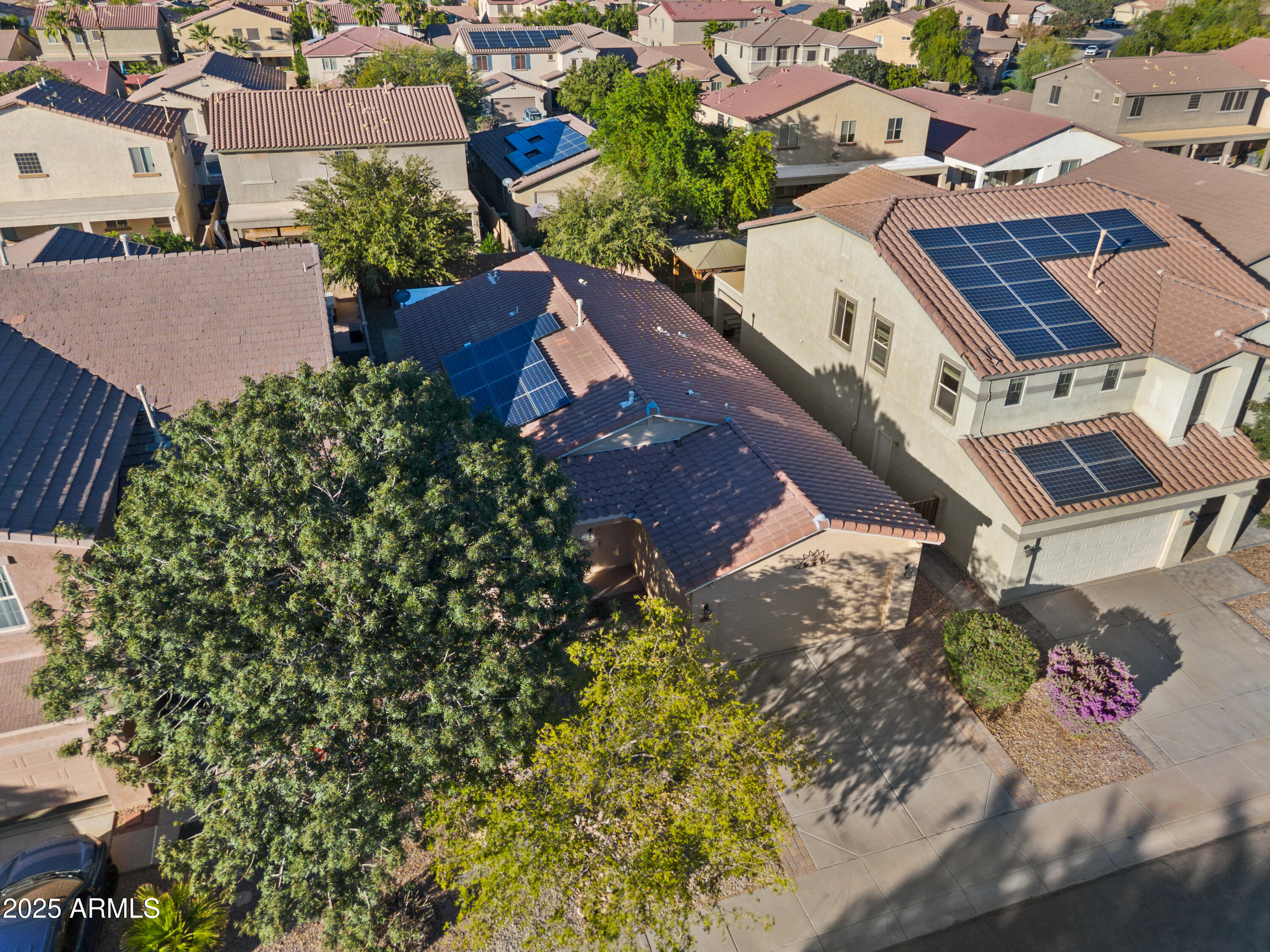 42514 W SOMERSET Drive