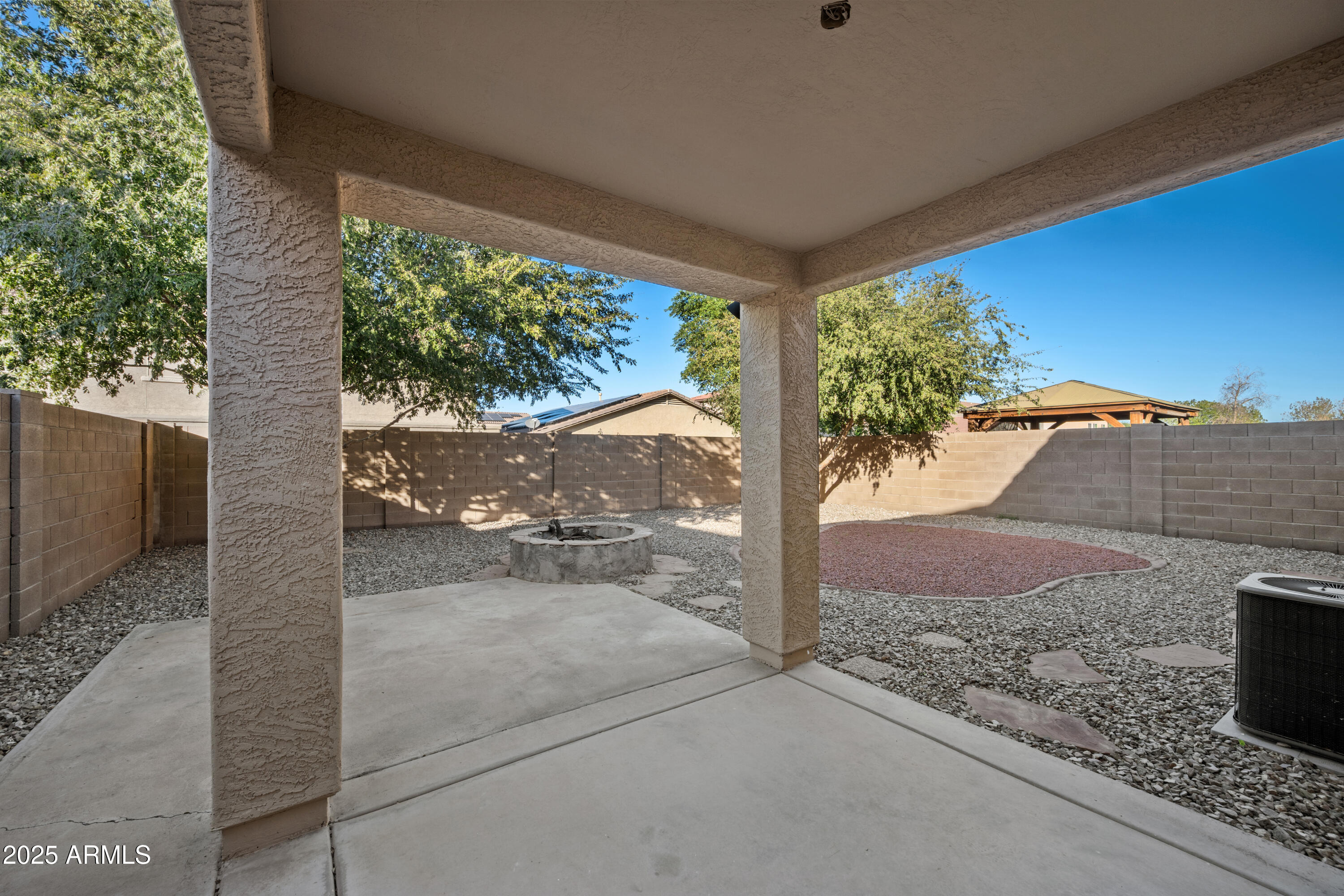 42514 W SOMERSET Drive