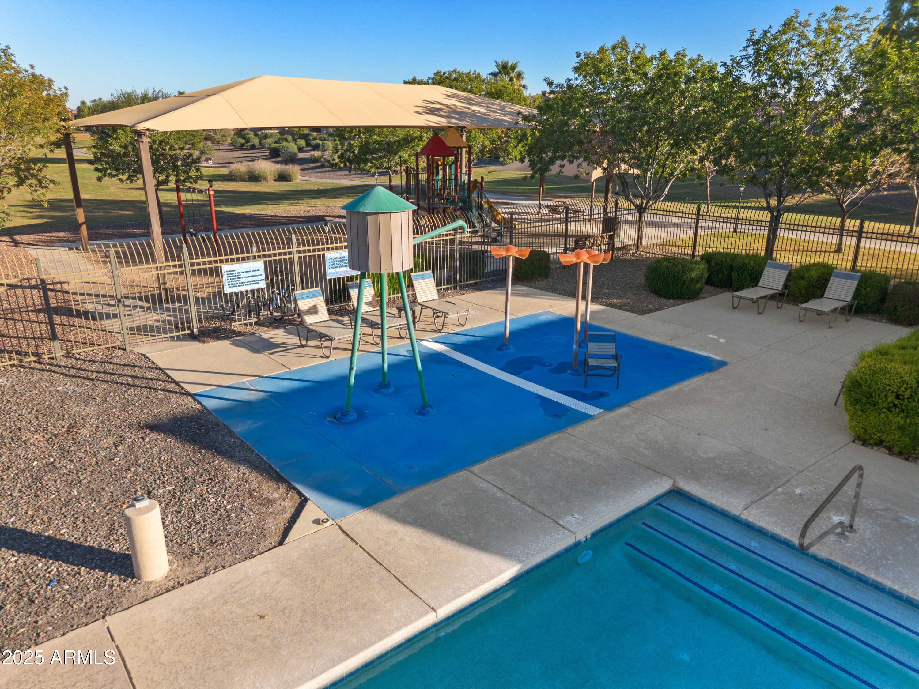 42514 W SOMERSET Drive