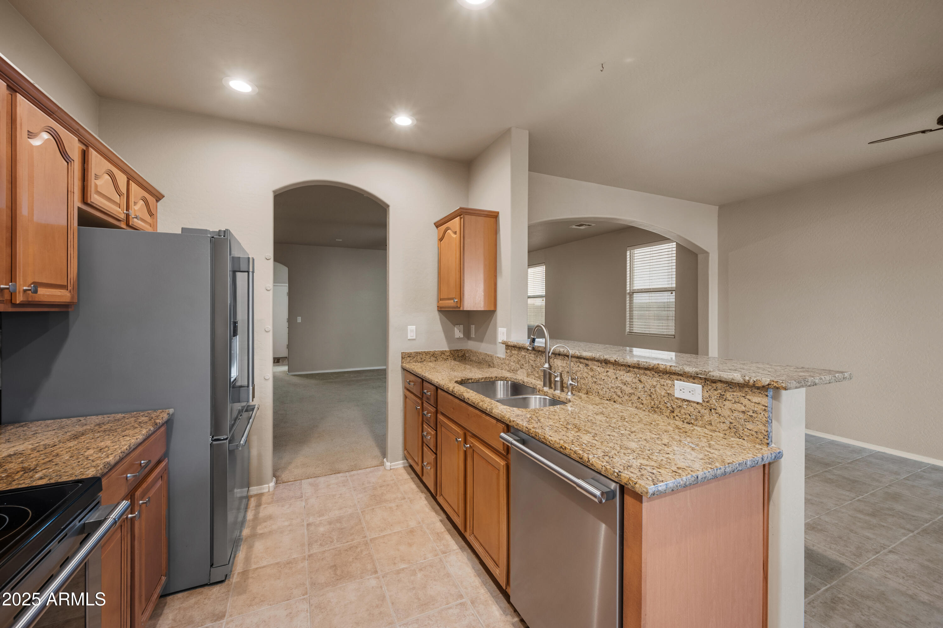 42514 W SOMERSET Drive