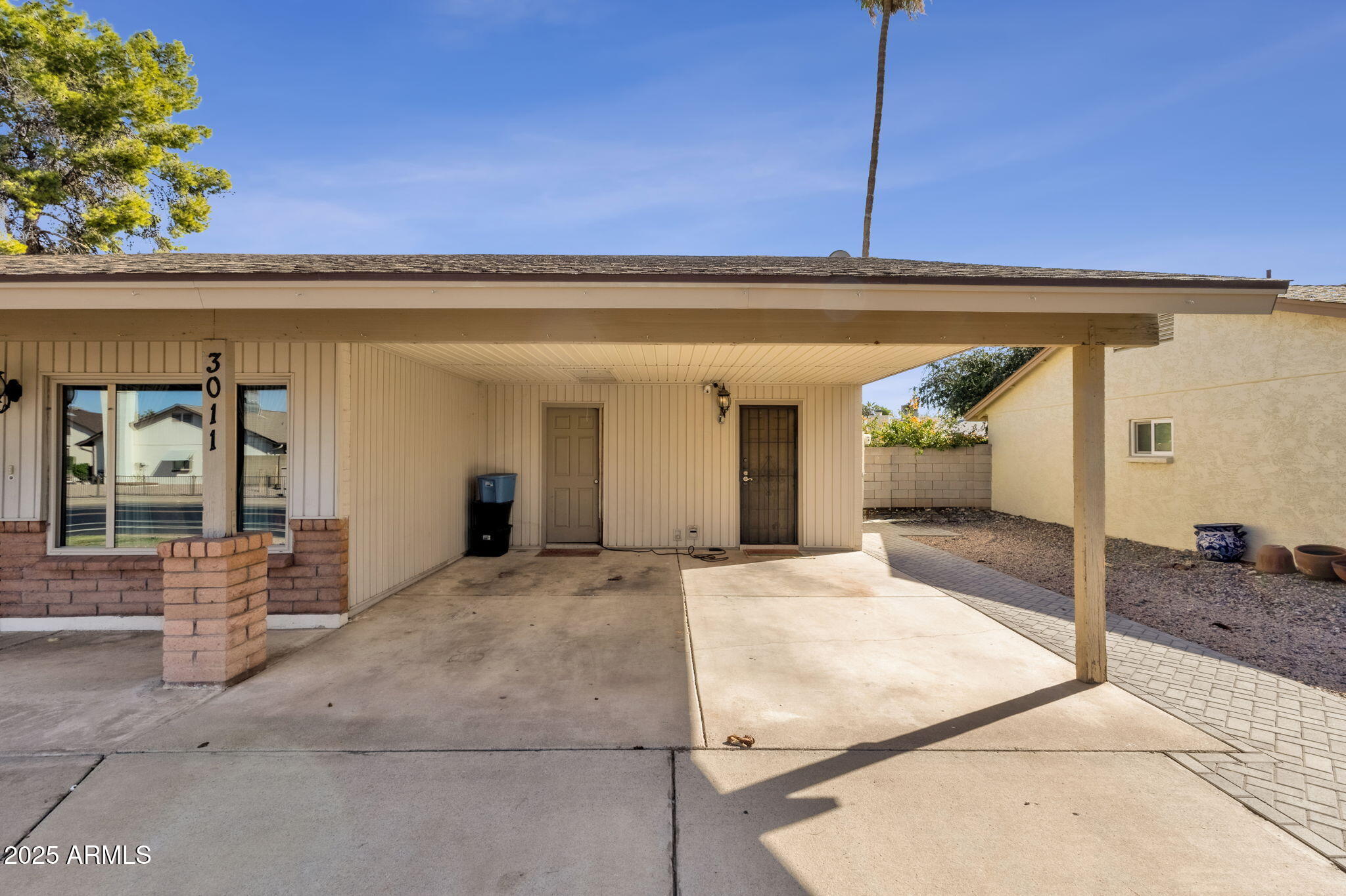 3011 S EXTENSION Road