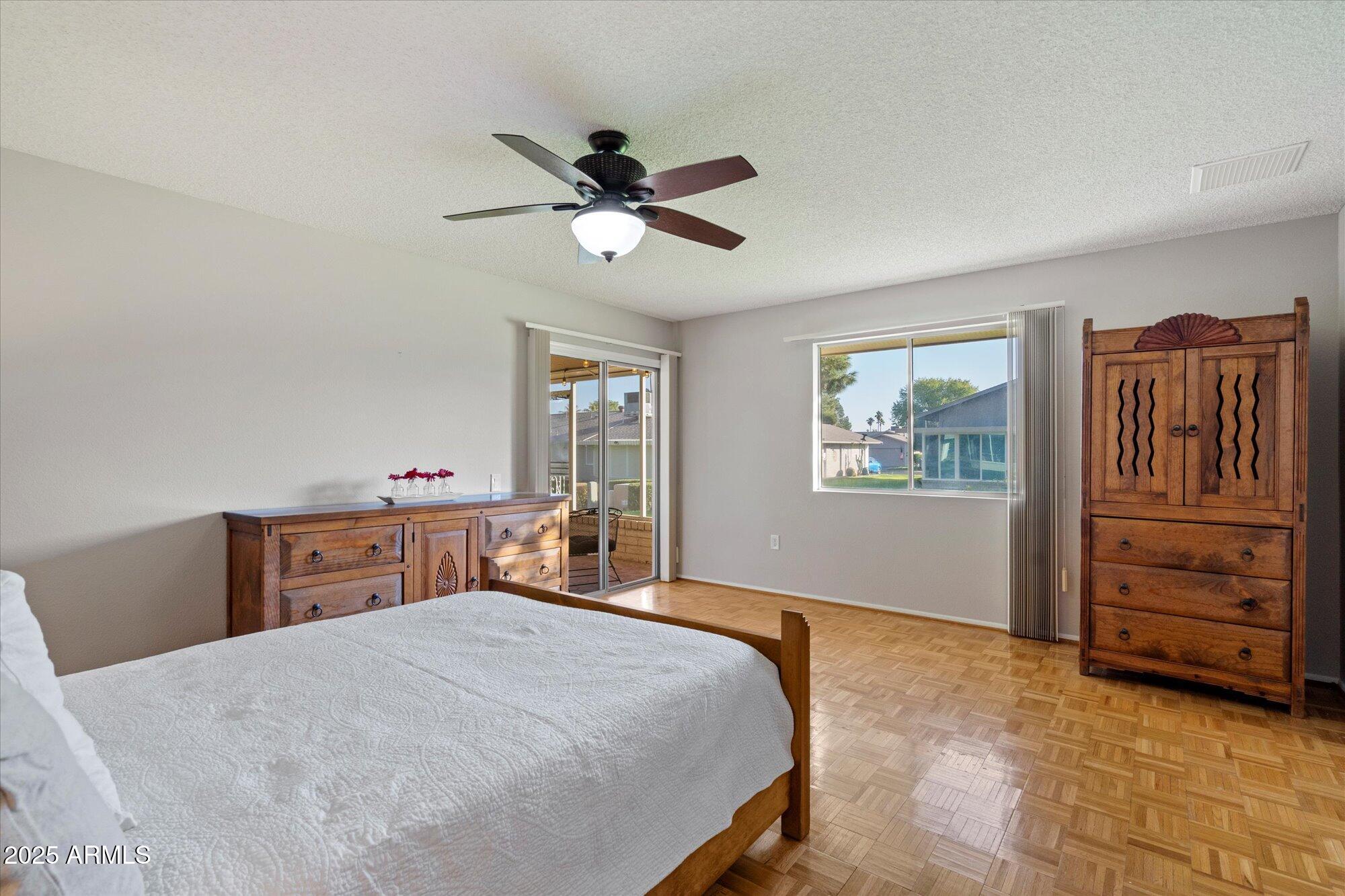 12511 W SHADOW HILLS Drive