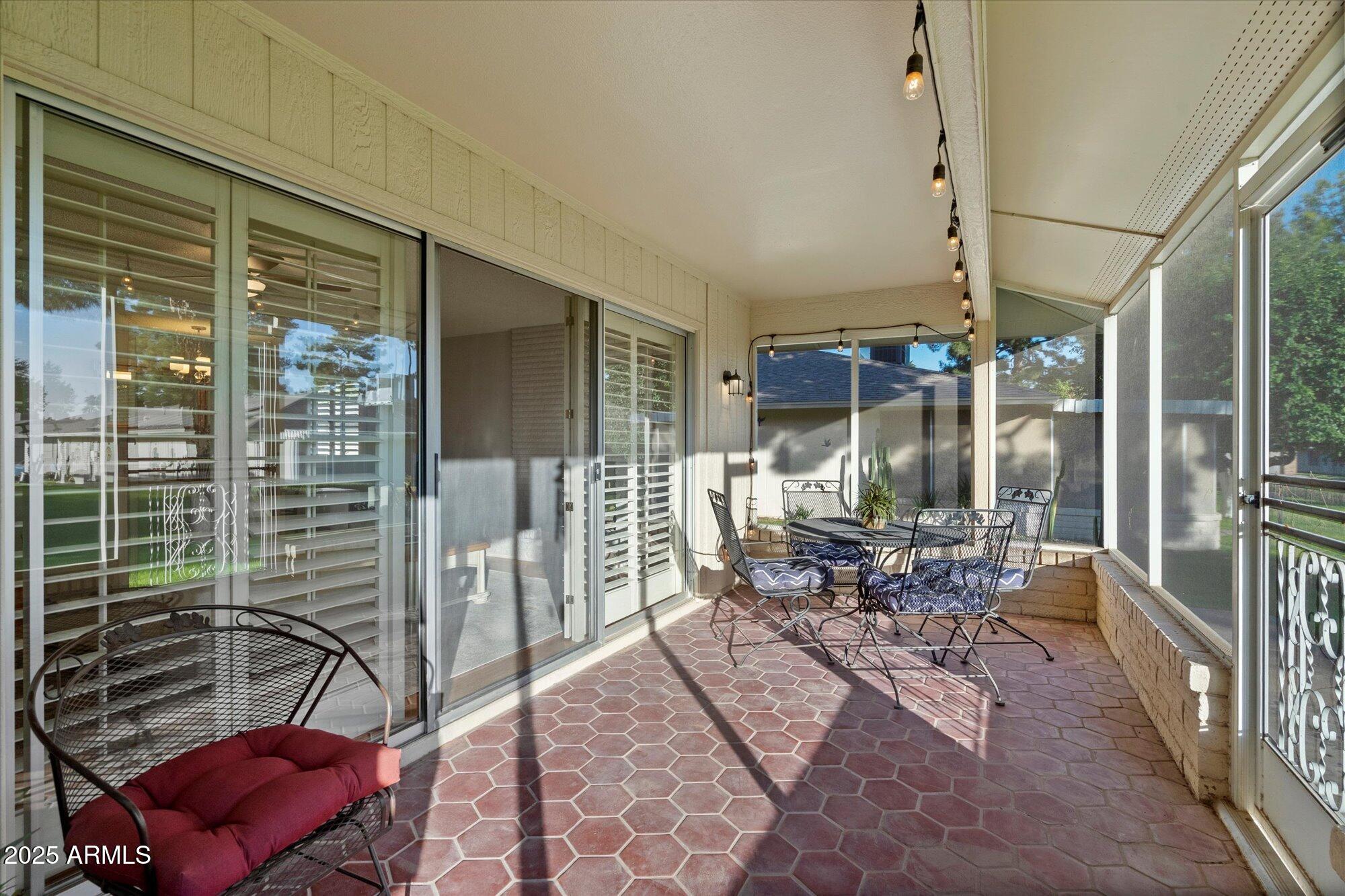 12511 W SHADOW HILLS Drive