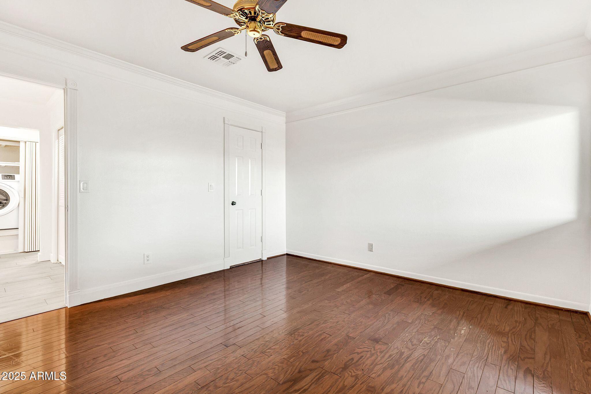 1550 N STAPLEY Drive 68