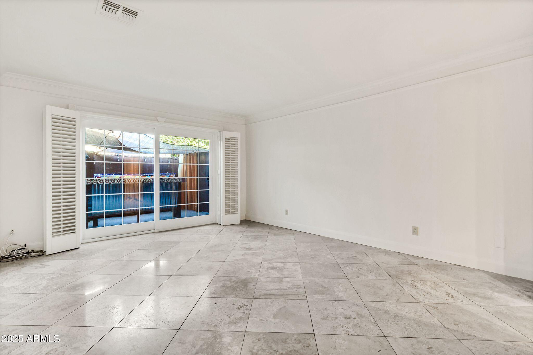 1550 N STAPLEY Drive 68