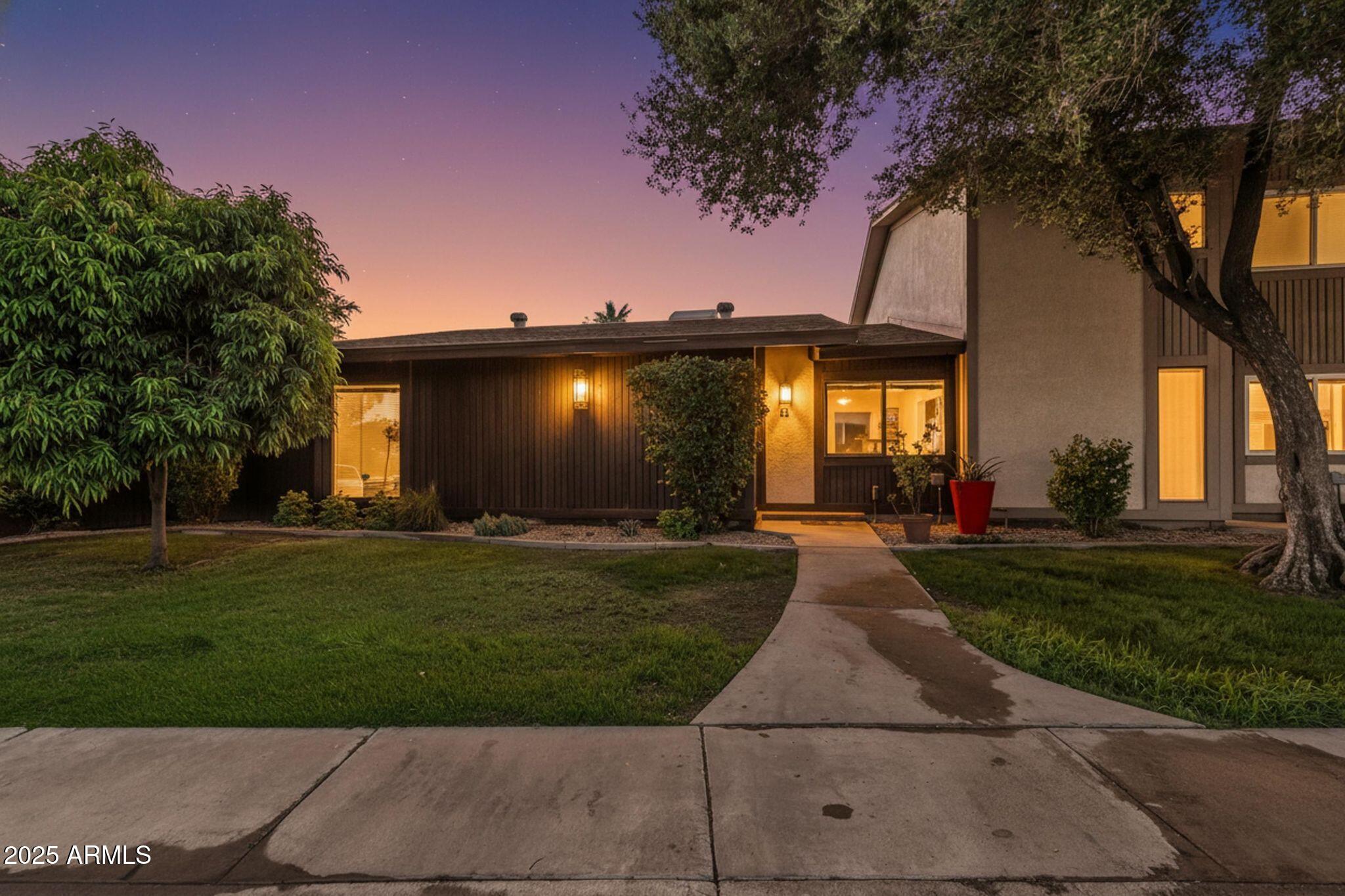 1550 N STAPLEY Drive 68