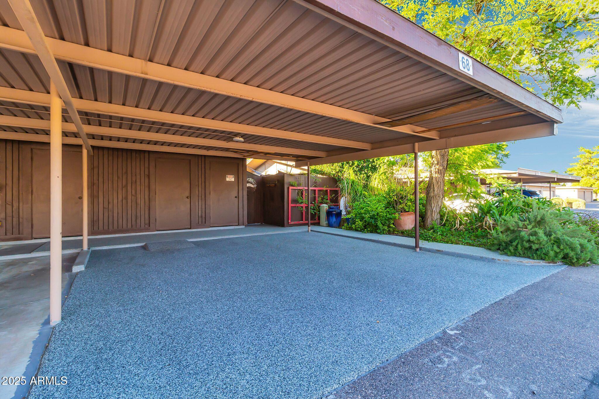 1550 N STAPLEY Drive 68