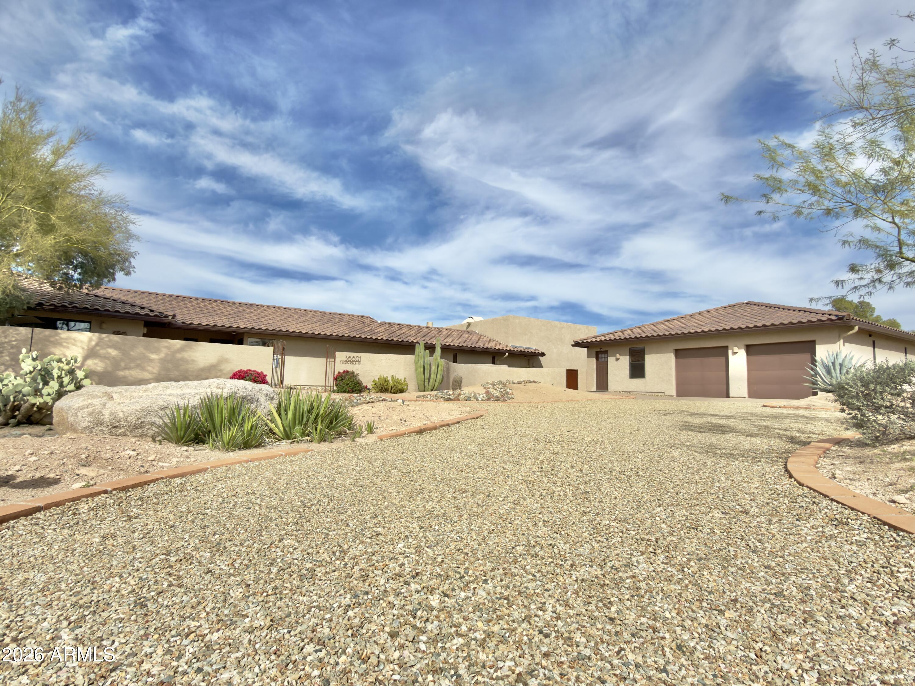 36801 N LONG RIFLE Road
