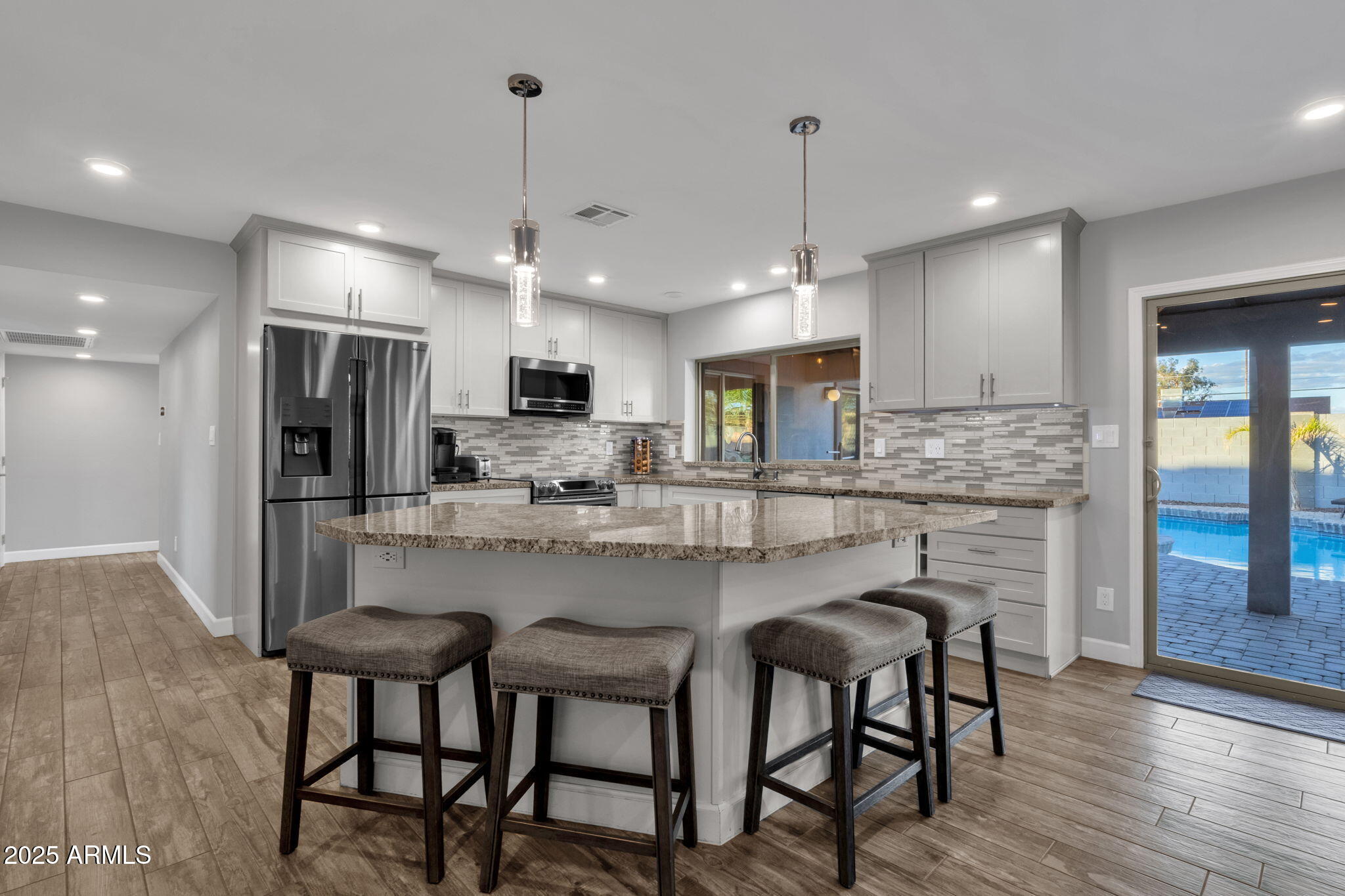 5210 E KAREN Drive
