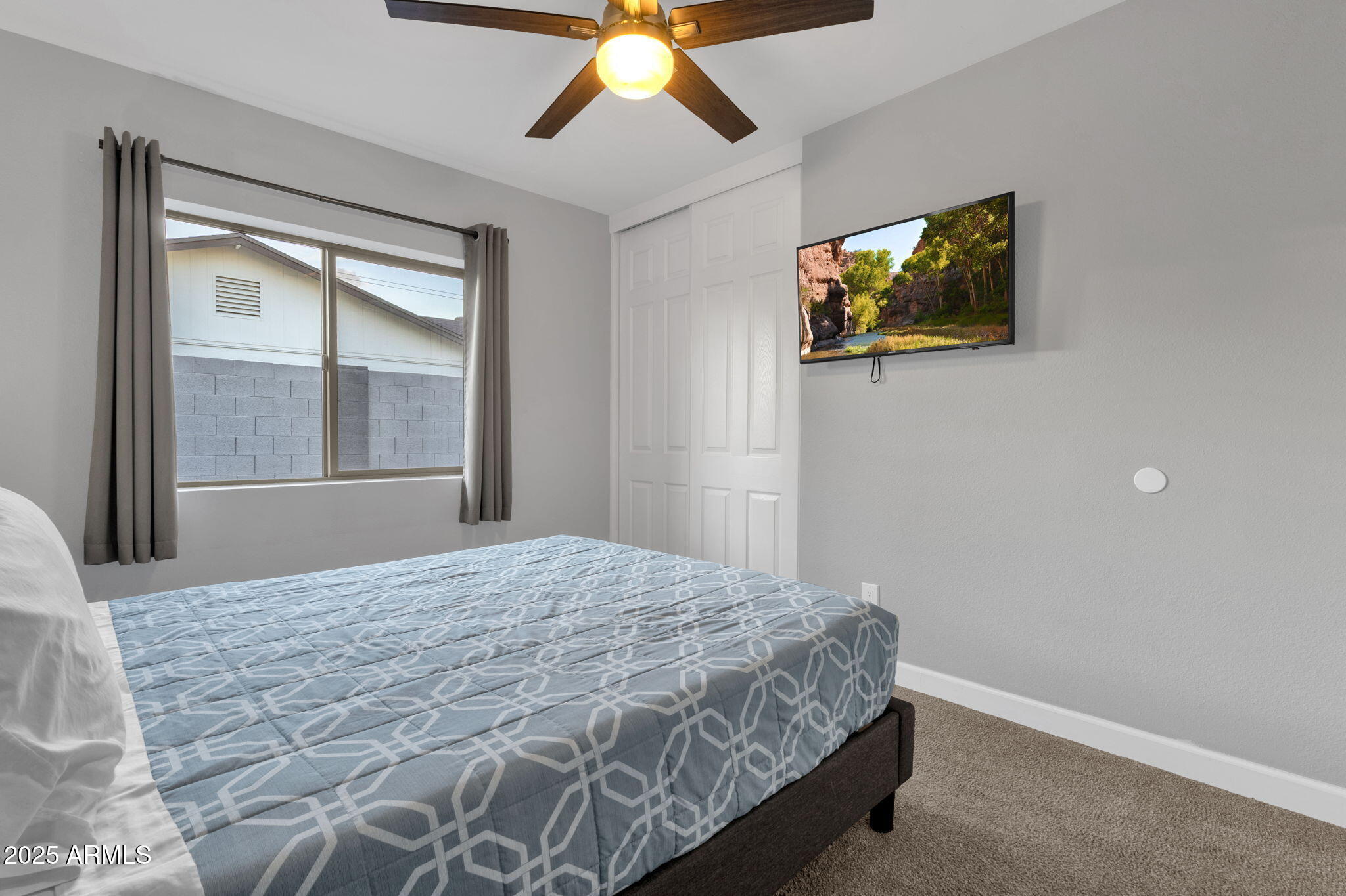 5210 E KAREN Drive