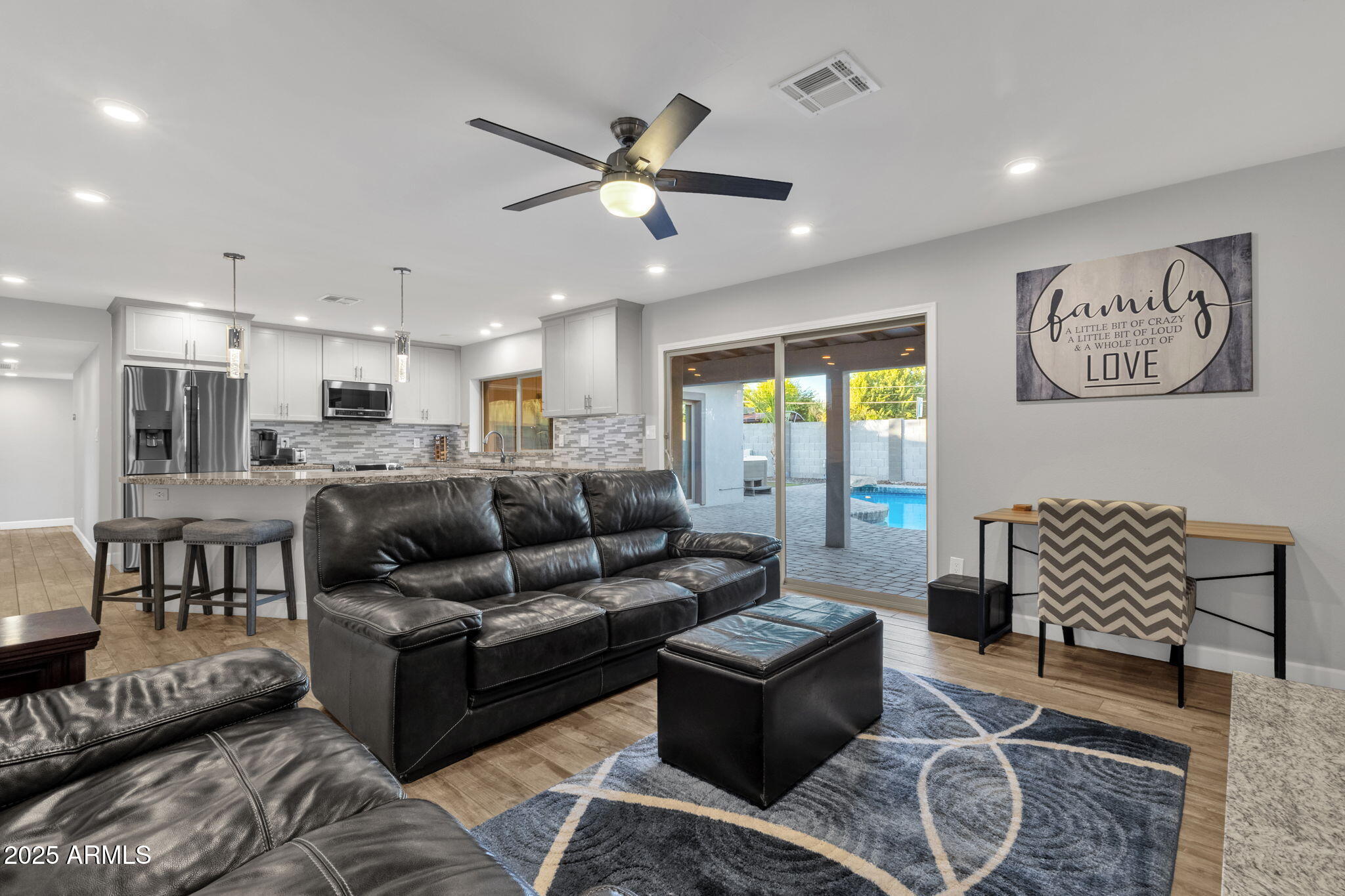 5210 E KAREN Drive