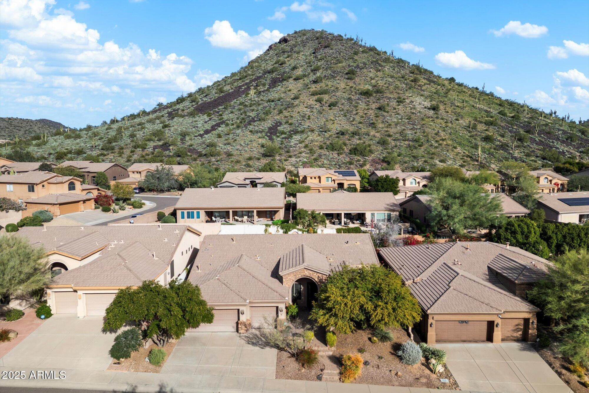 10733 N 140th Place