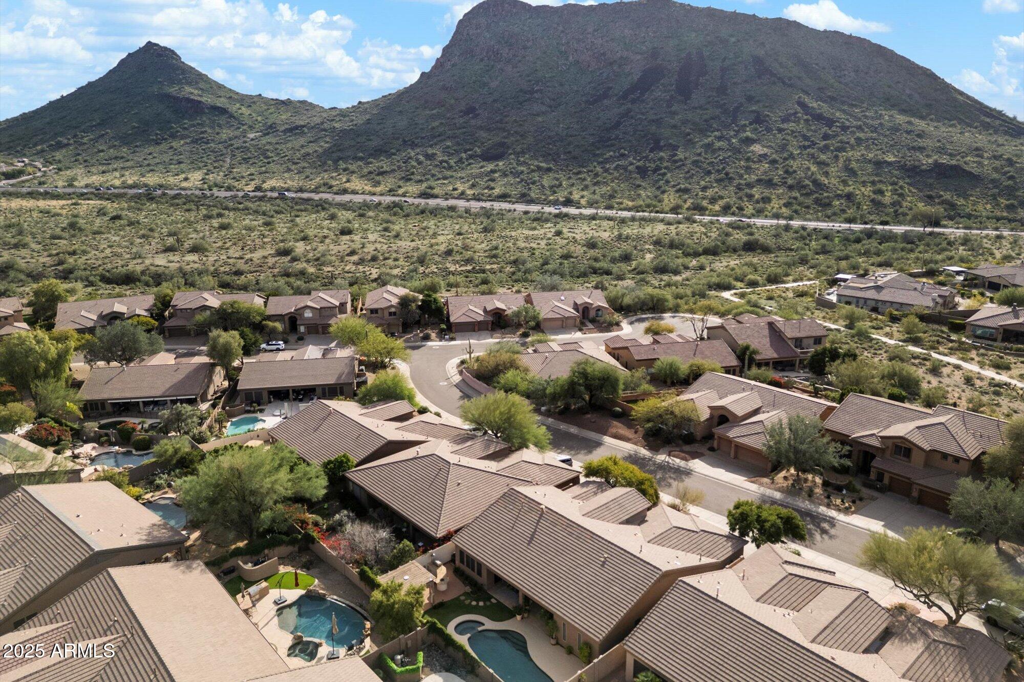 10733 N 140th Place