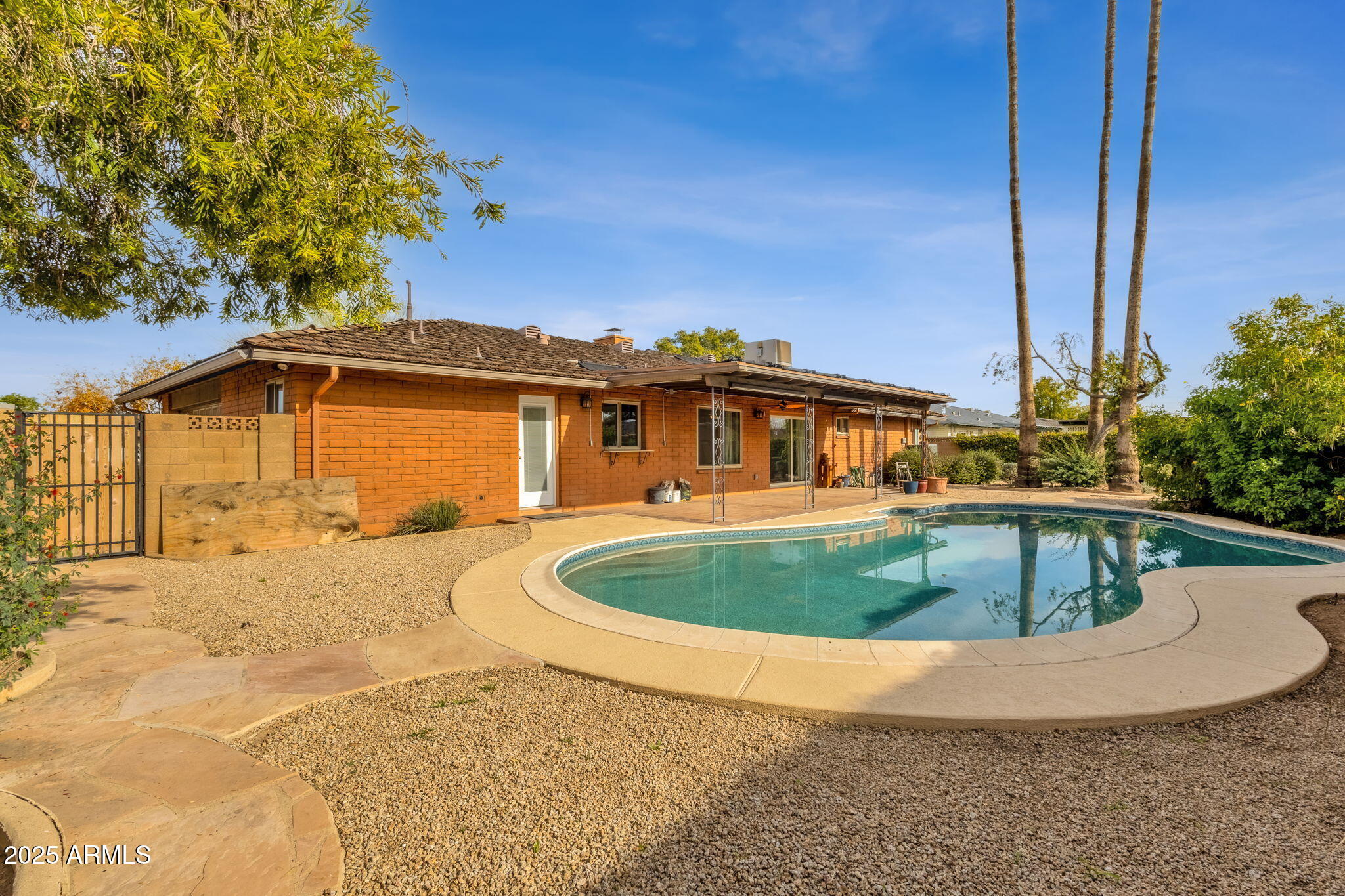2063 E LA JOLLA Drive