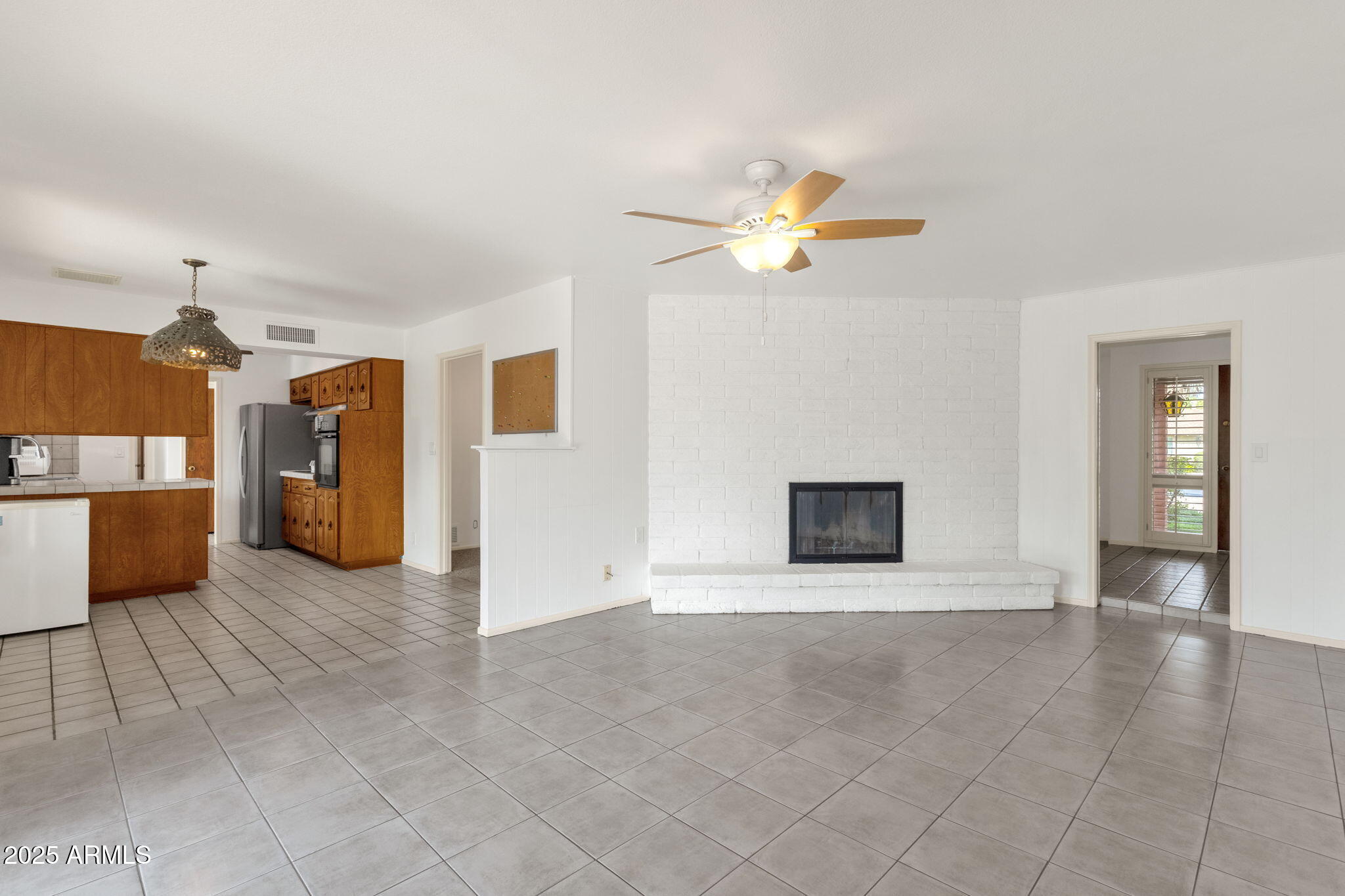 2063 E LA JOLLA Drive