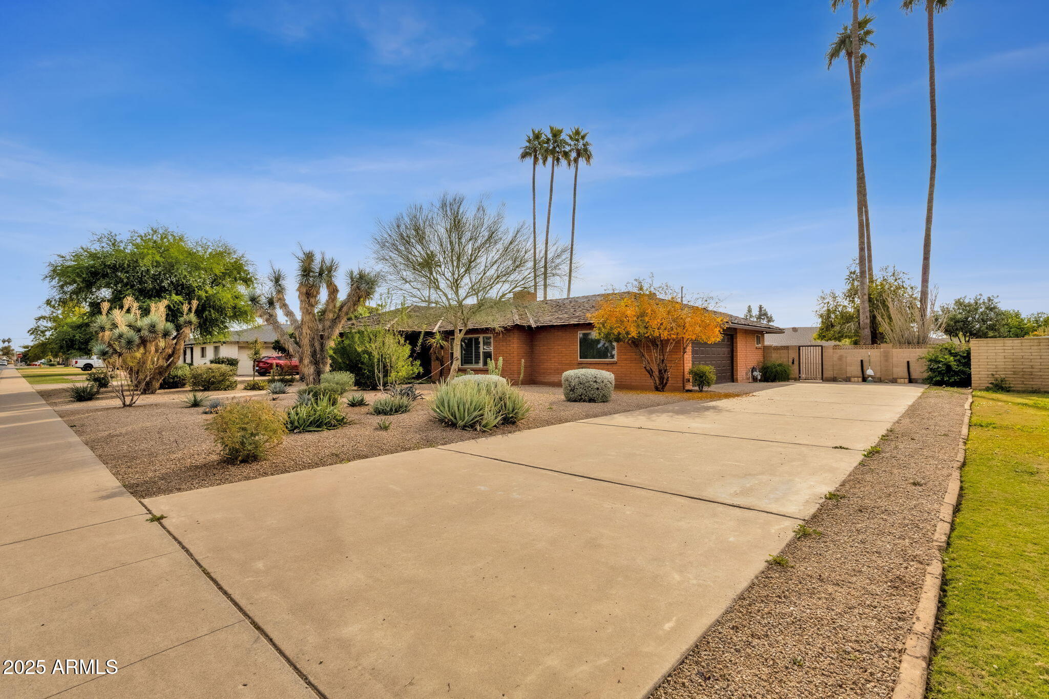 2063 E LA JOLLA Drive