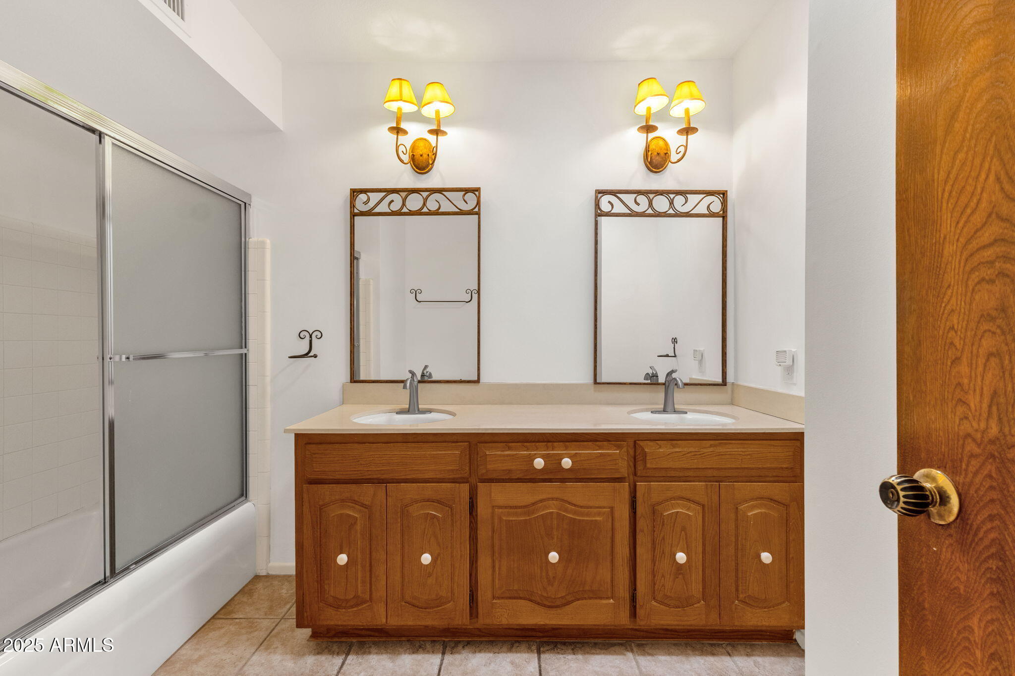 2063 E LA JOLLA Drive