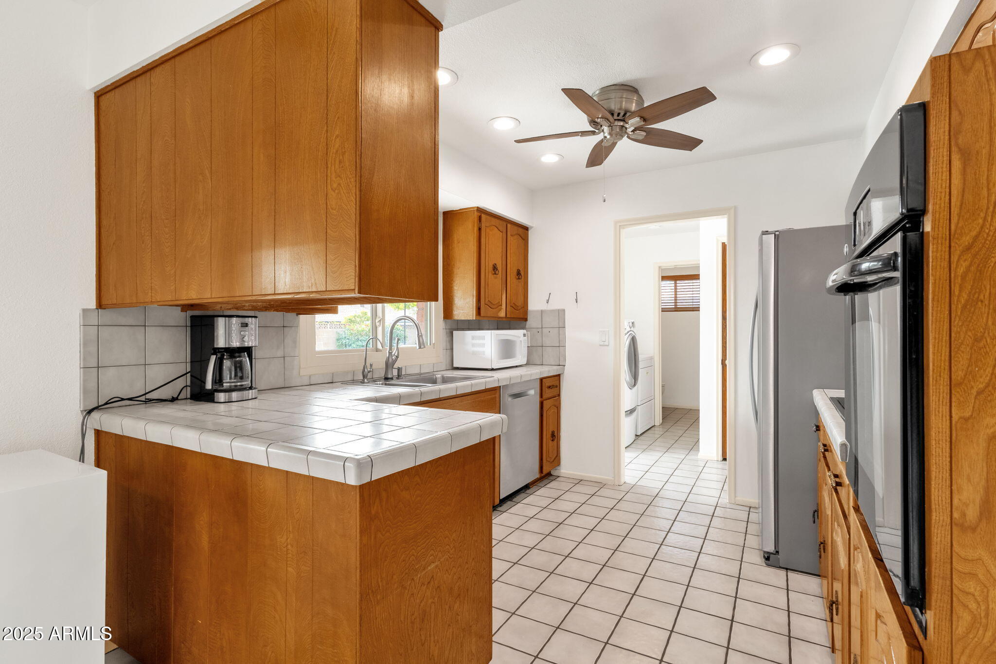 2063 E LA JOLLA Drive
