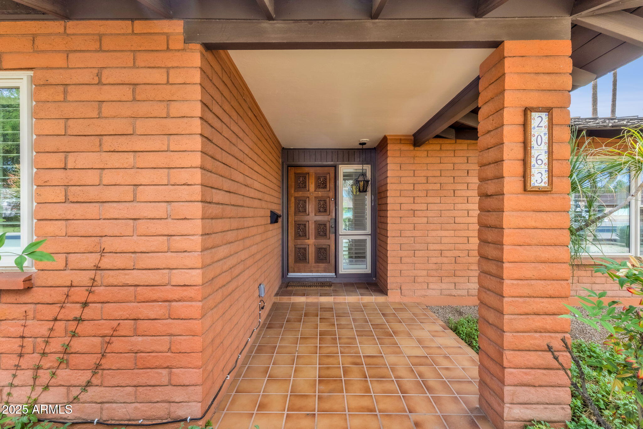 2063 E LA JOLLA Drive