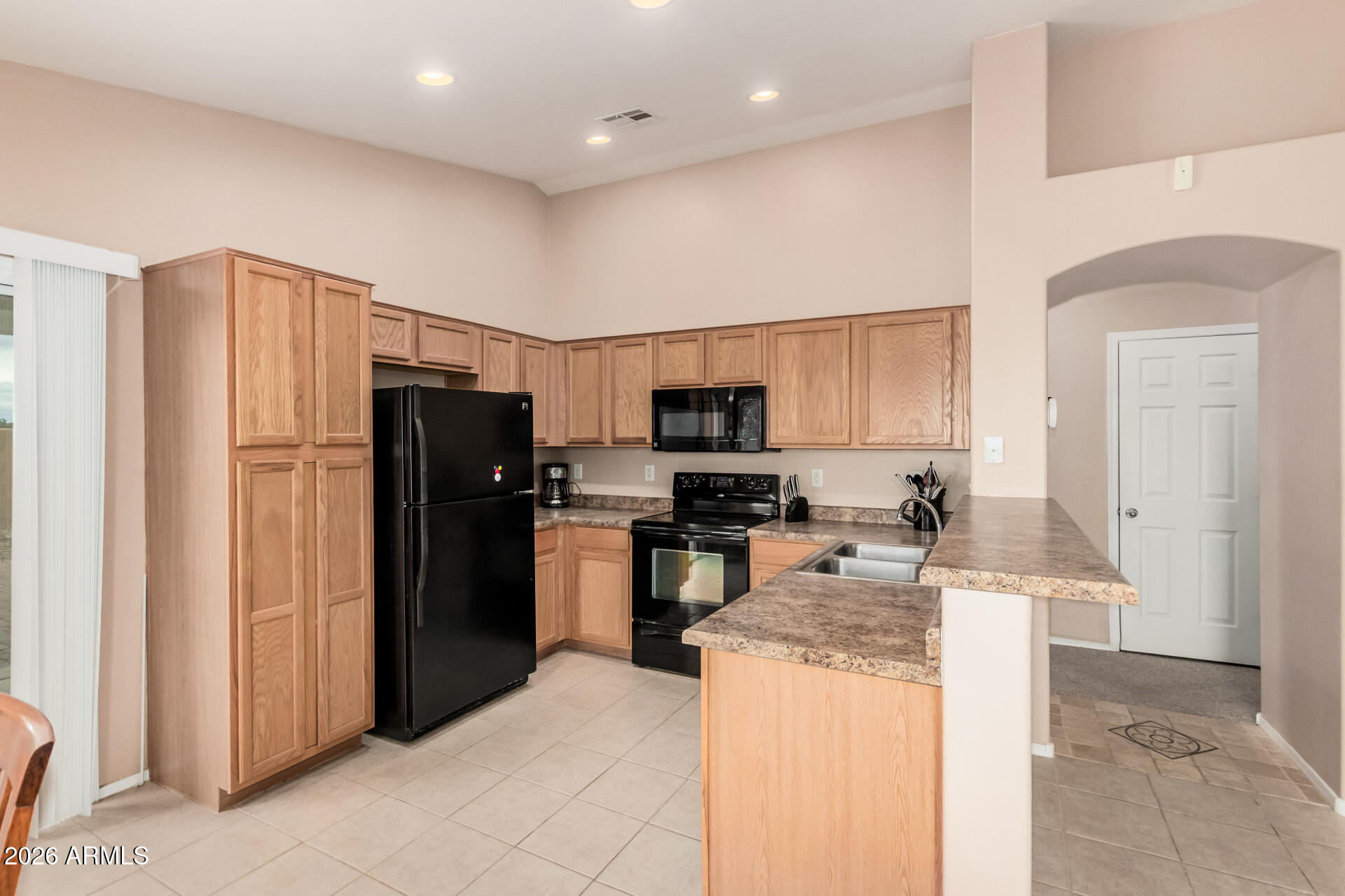 41396 W Bravo Drive
