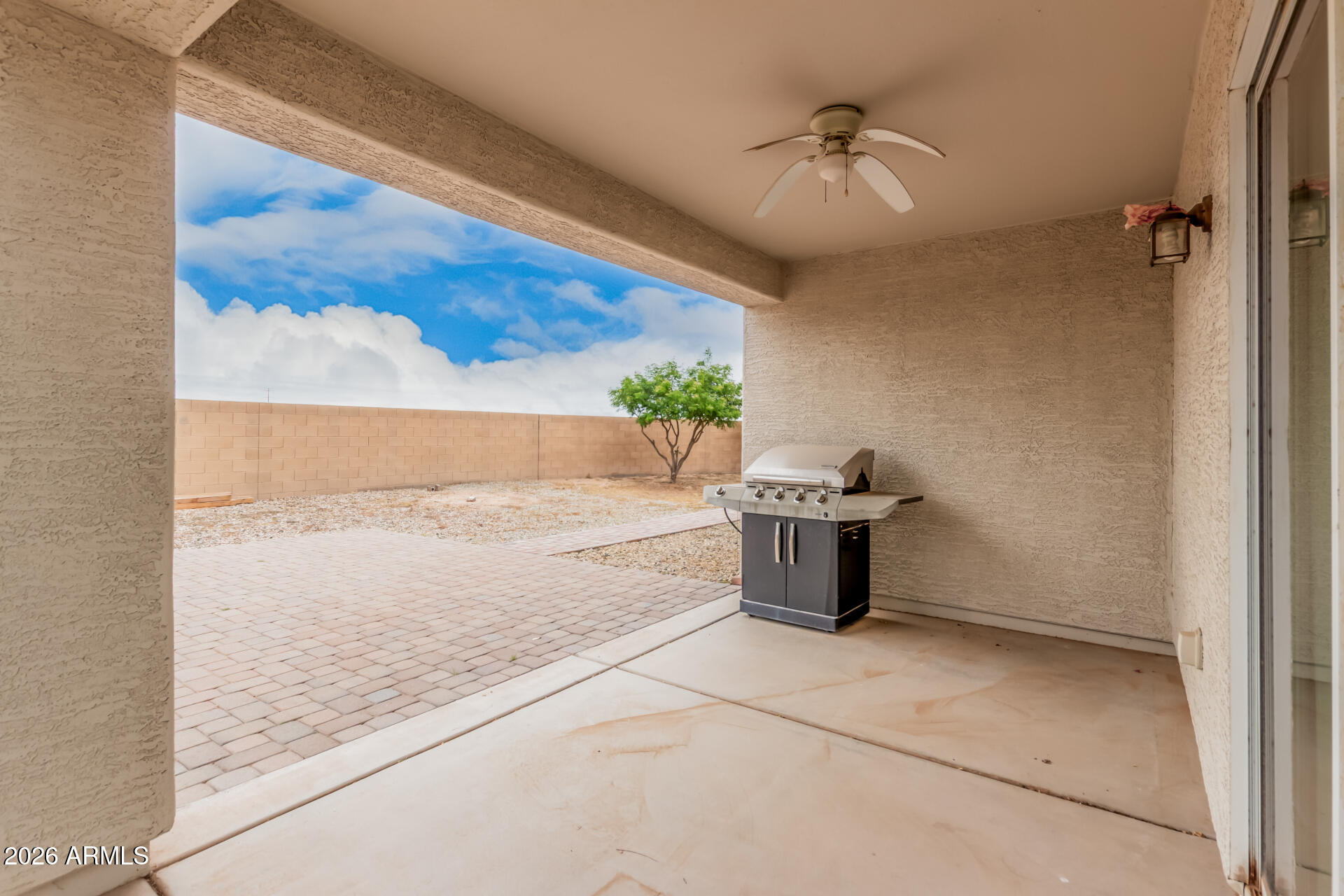 41396 W Bravo Drive