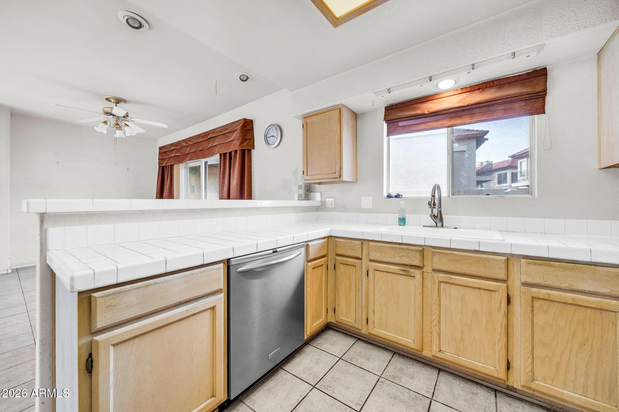10231 N 12TH Court 3
