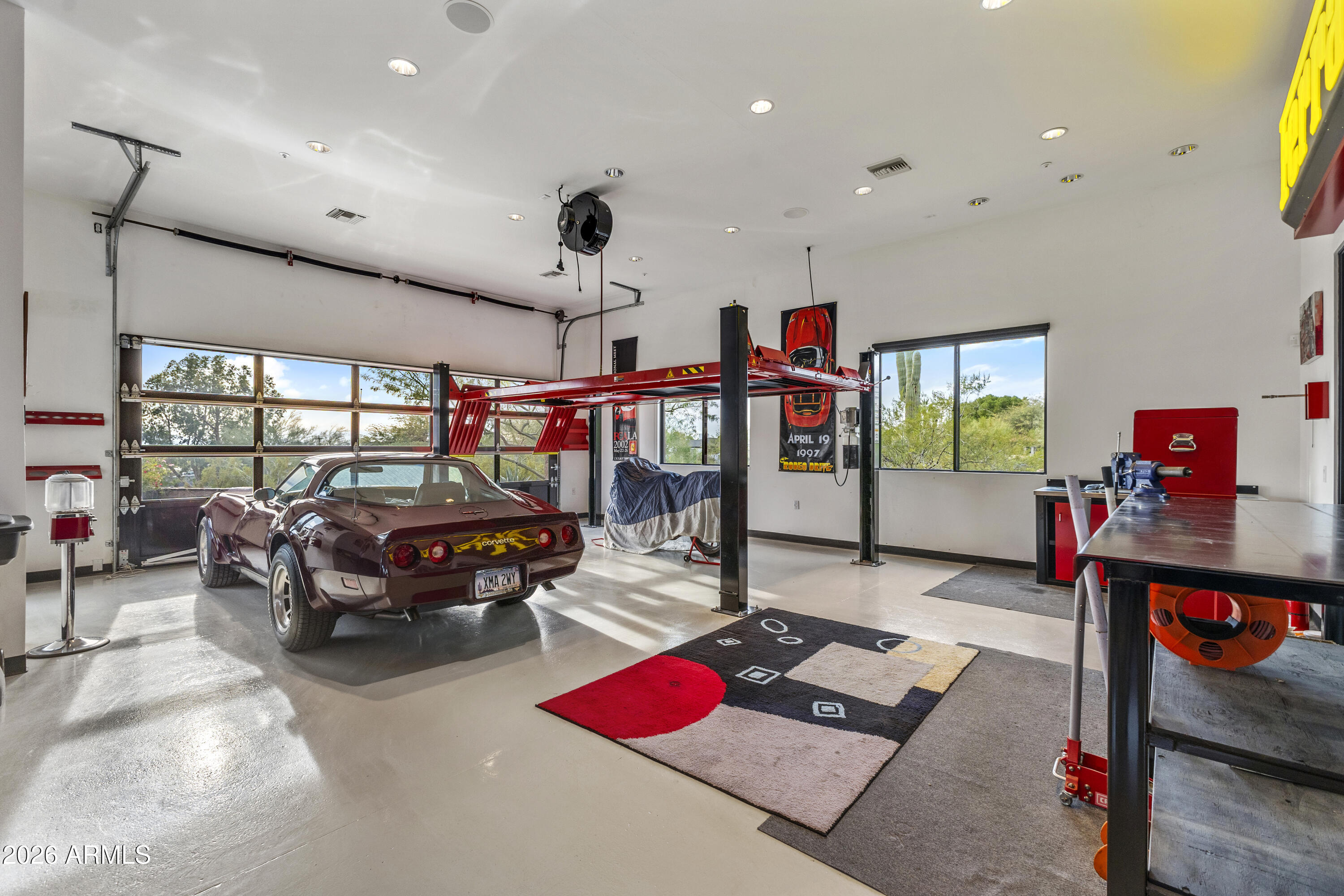 6109 N PALO CRISTI Road