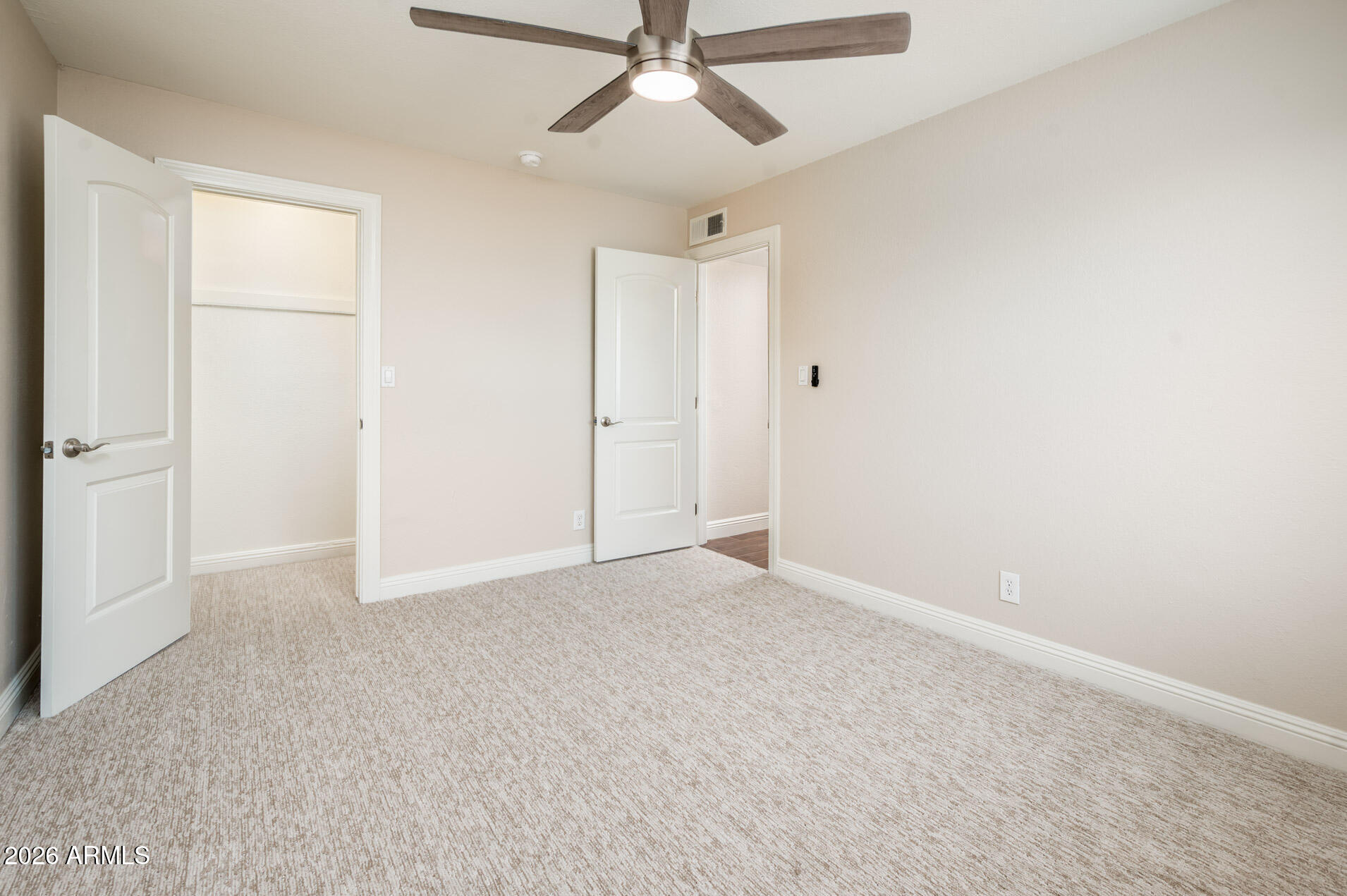 601 E PALO VERDE Drive 8