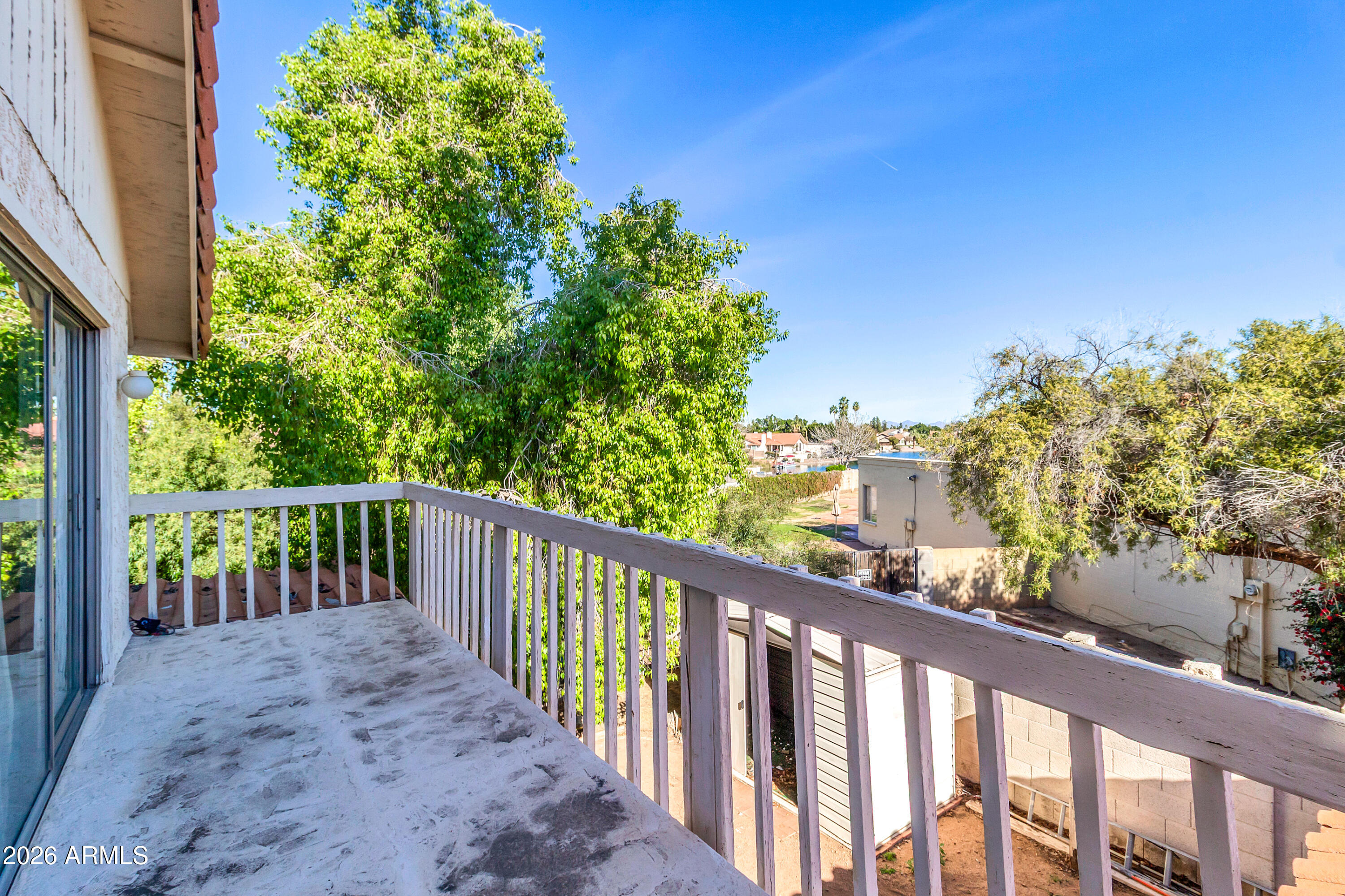 2318 W MONTEREY Circle