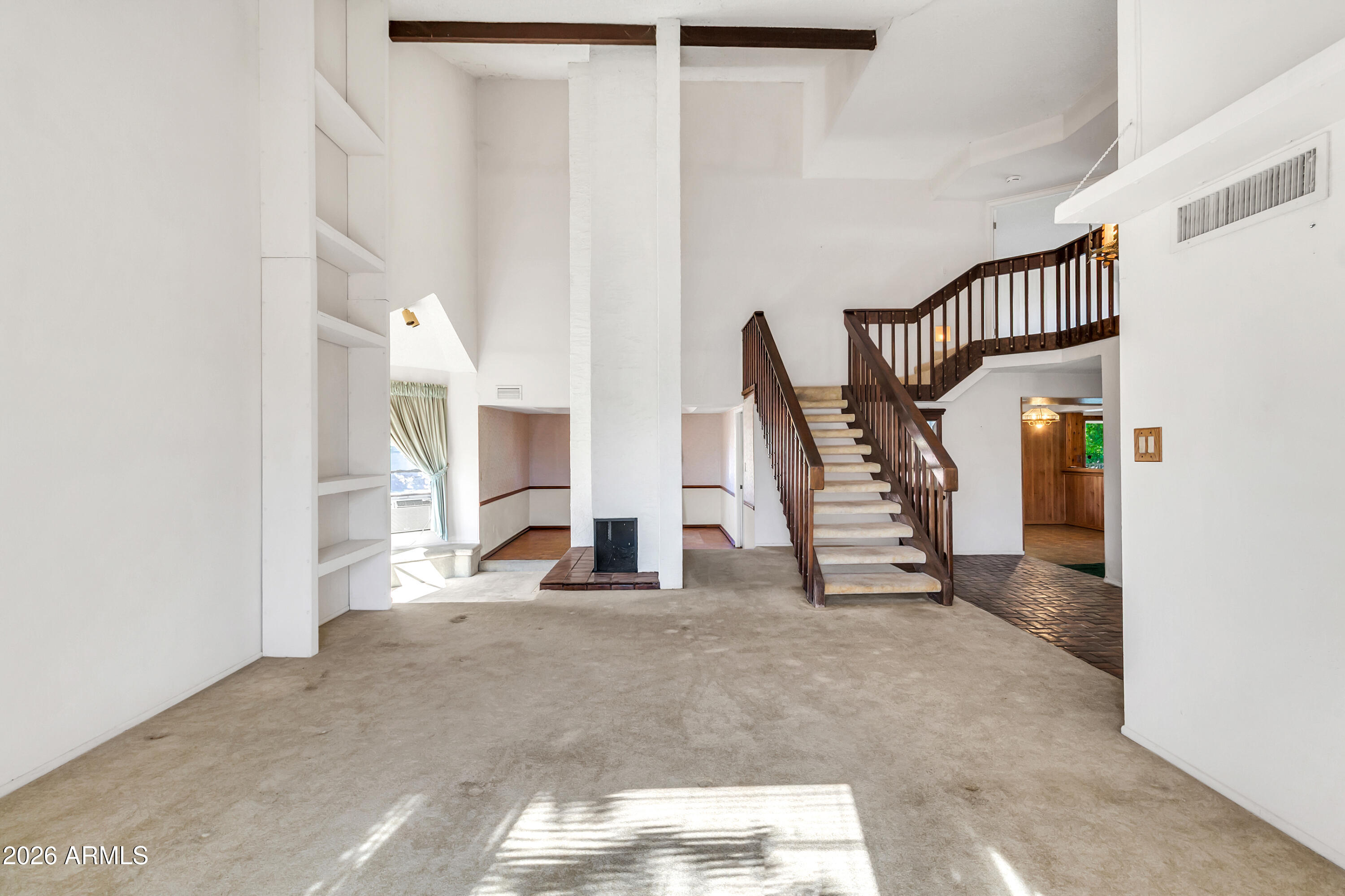 2318 W MONTEREY Circle