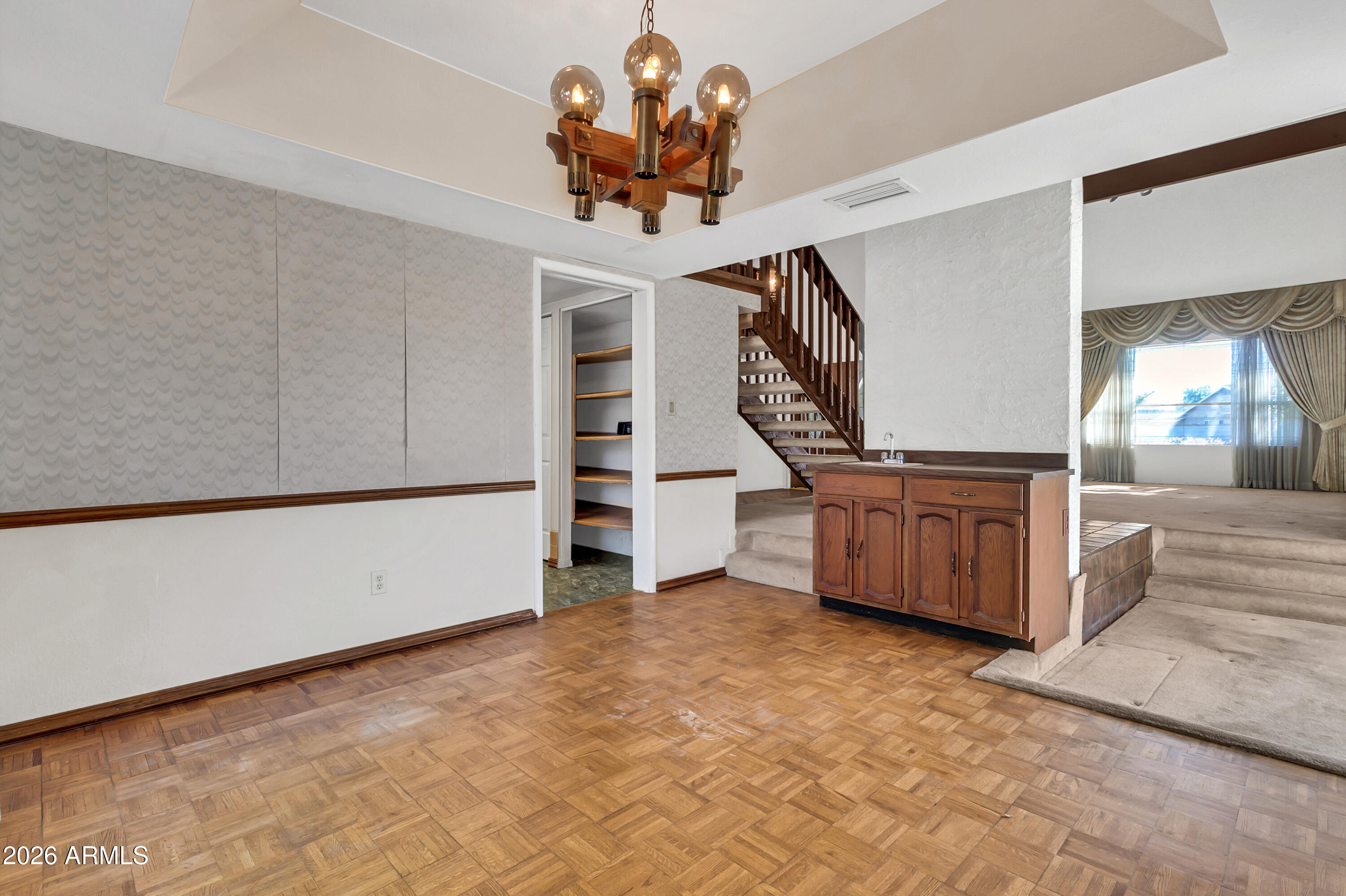 2318 W MONTEREY Circle