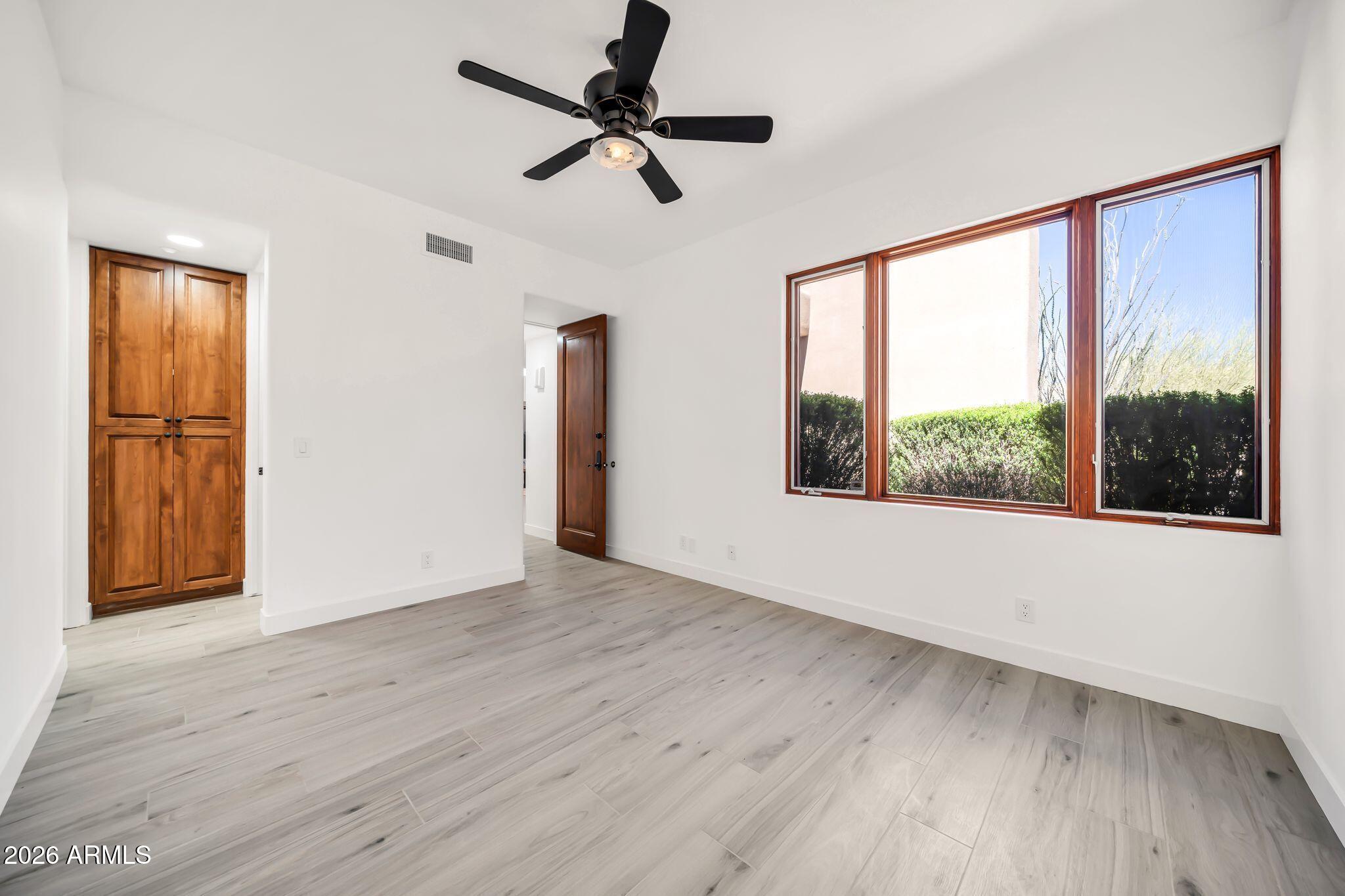 11151 E PROSPECT POINT Drive