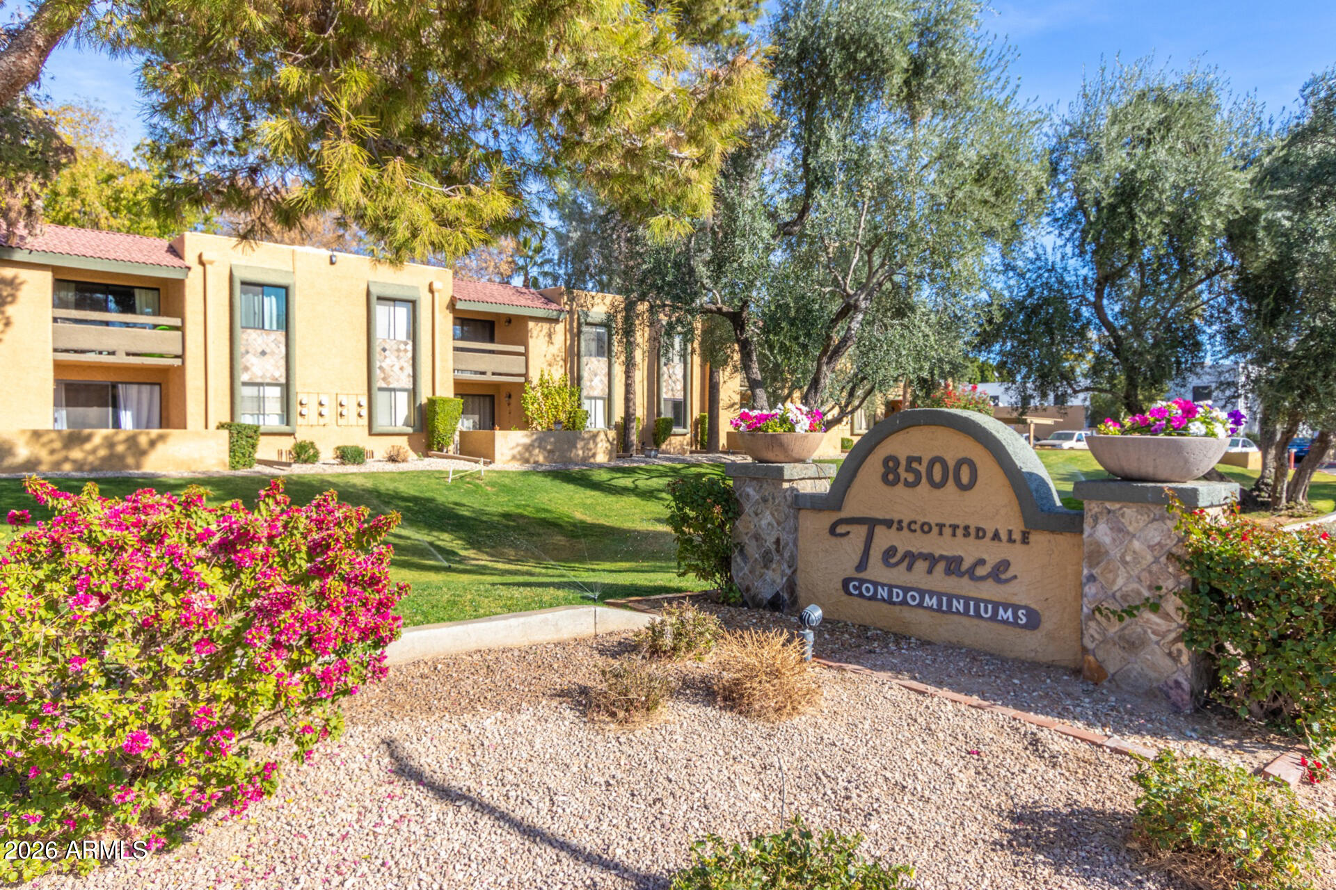8500 E INDIAN SCHOOL Road 238