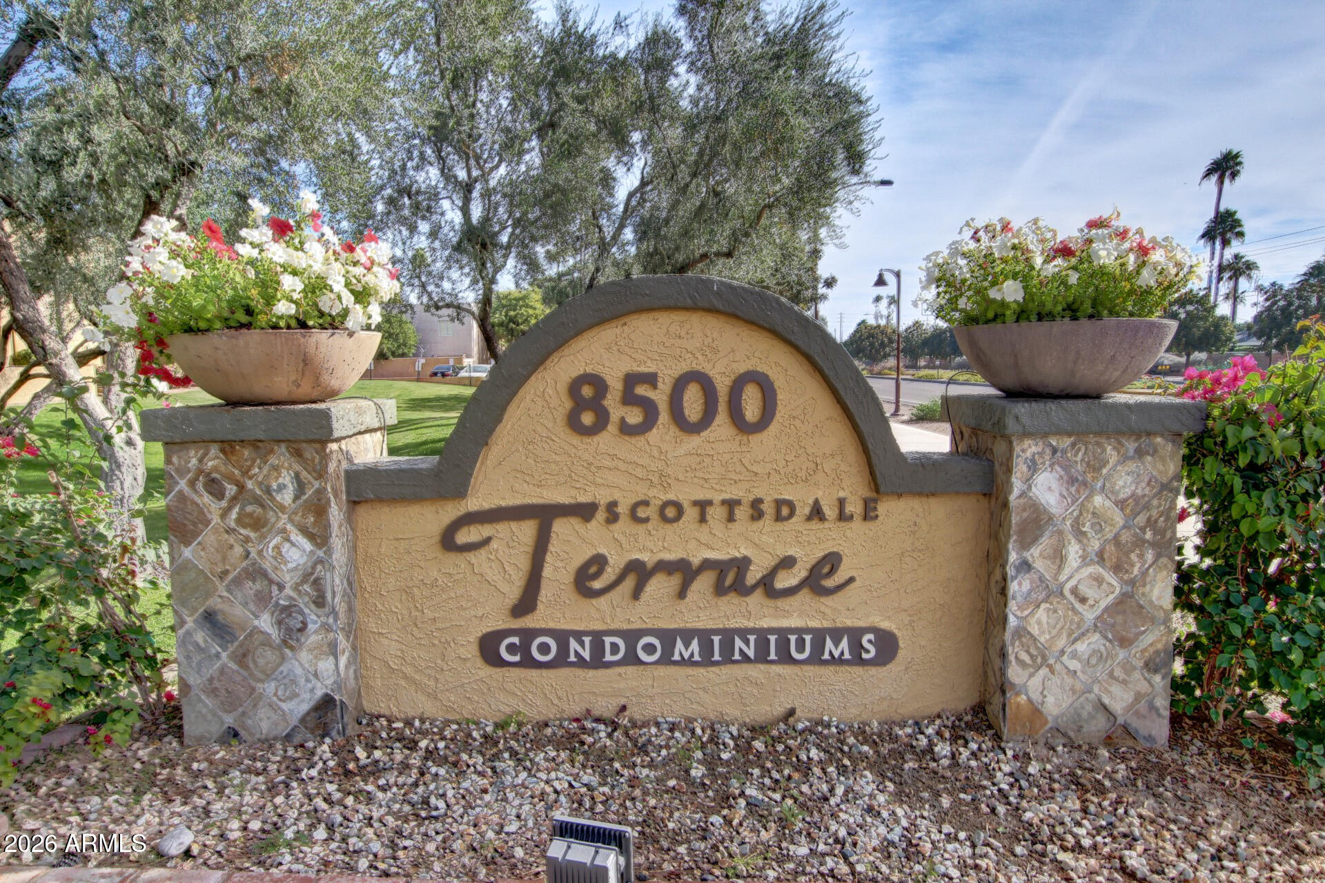 8500 E INDIAN SCHOOL Road 238