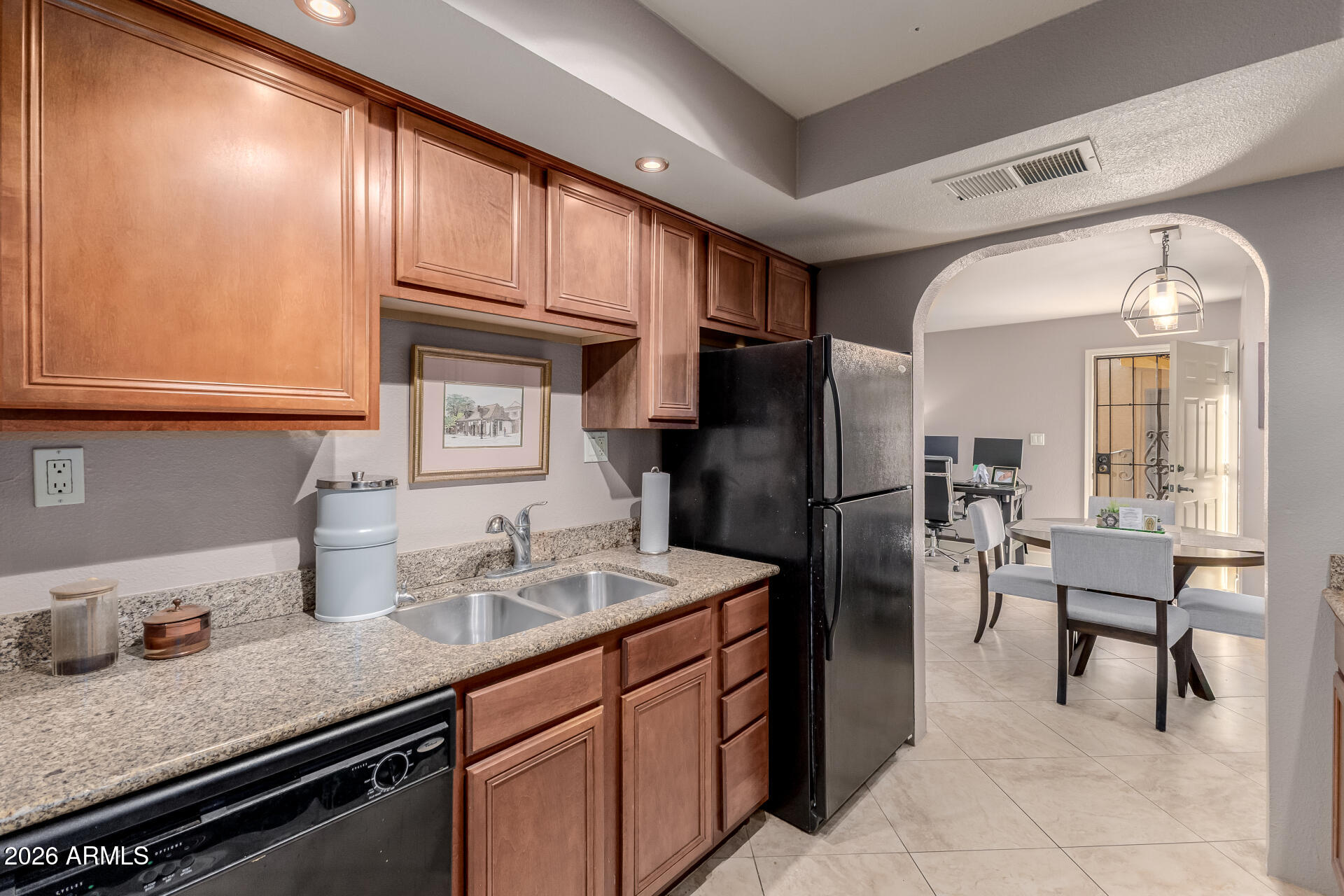 8500 E INDIAN SCHOOL Road 238