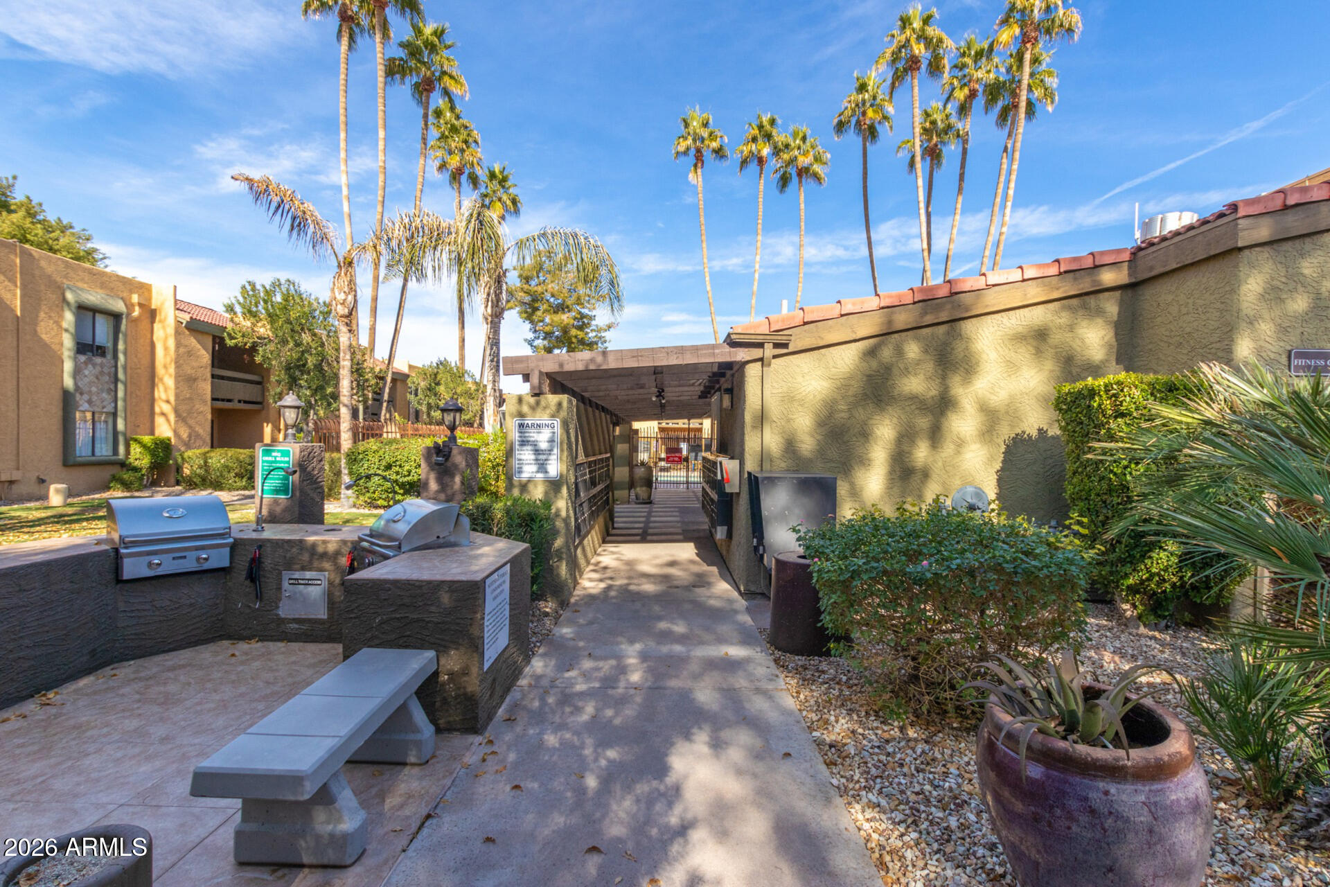 8500 E INDIAN SCHOOL Road 238